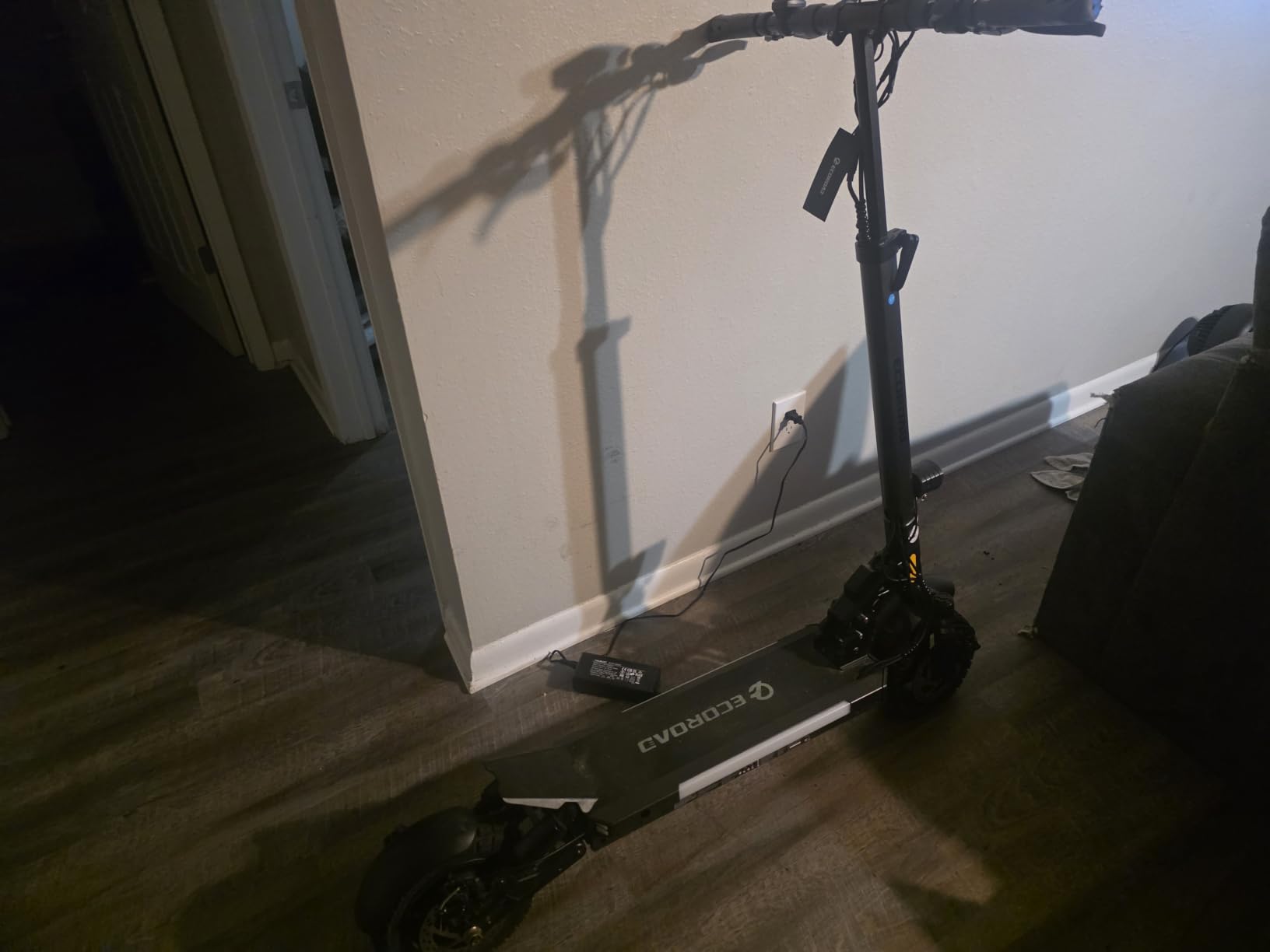 ECOROAD ES6 Electric Scooter for Adults, 1000W Peak Motor Up to 31 MPH, 40 Miles Long Range, 10