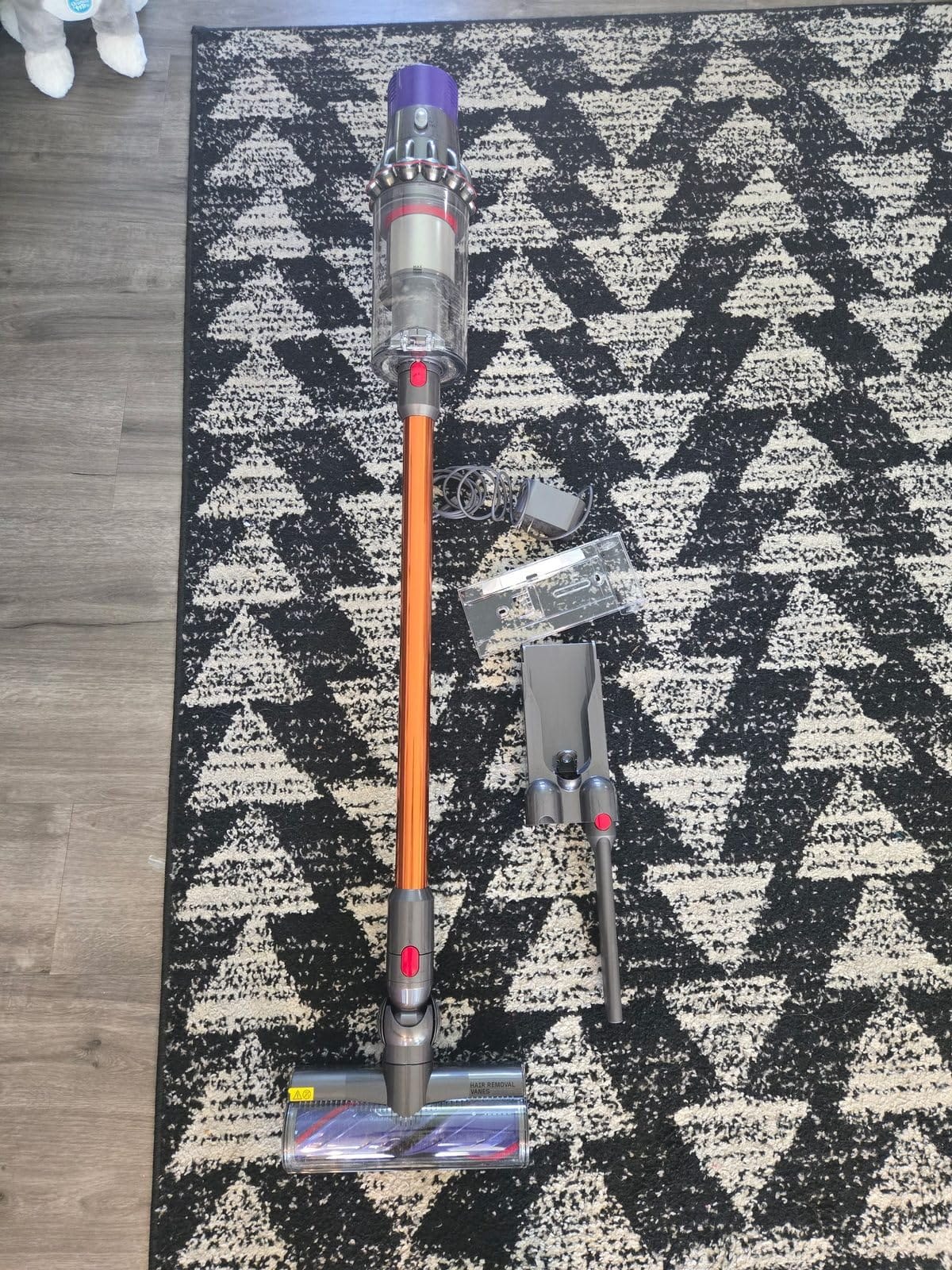 Dyson Cyclone V10 Origin Cordless Vacuum customer photo 2