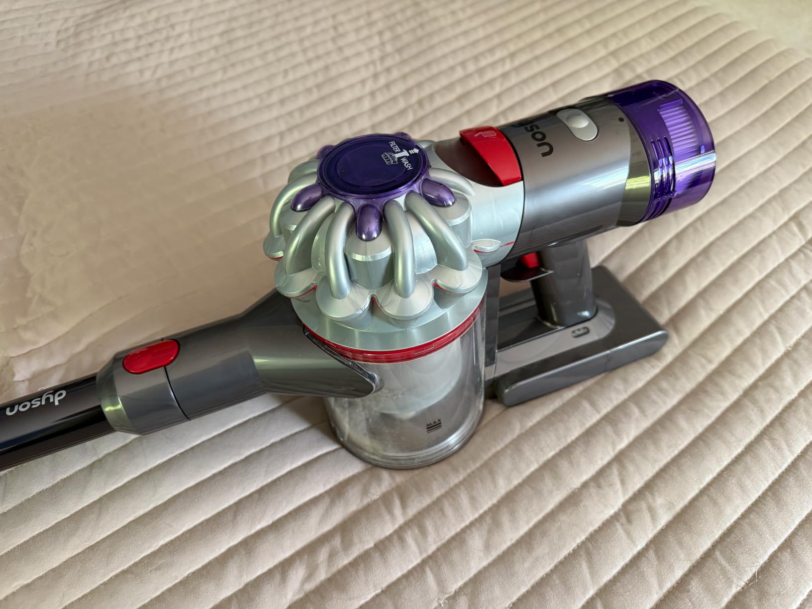 Dyson V8 Cordless Vacuum customer photo 1