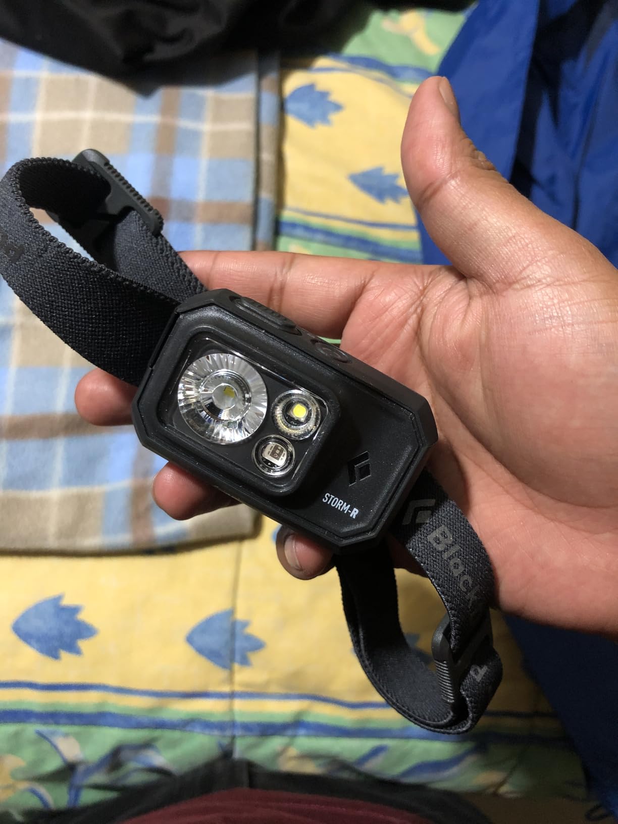 BLACK DIAMOND Storm 500-R Headlamp, Rechargeable, Dimmable Bright, BD Black | 500 lumens, red night vision, RGB night vision for route finding, camp tasks, and low-light navigation, Brightness Memory customer photo 1