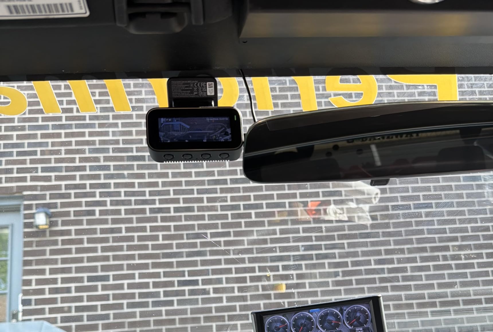 70mai A810 Lite 4K Dash Cam Front and Rear, 5GHz Wi-Fi 6 DashCam, Car Camera 4G LTE Remote Access, GPS Tracking, HDR Night Vision, 24H Parking Mode, Voice Control, Emergency Lock, Loop Recording customer photo 2