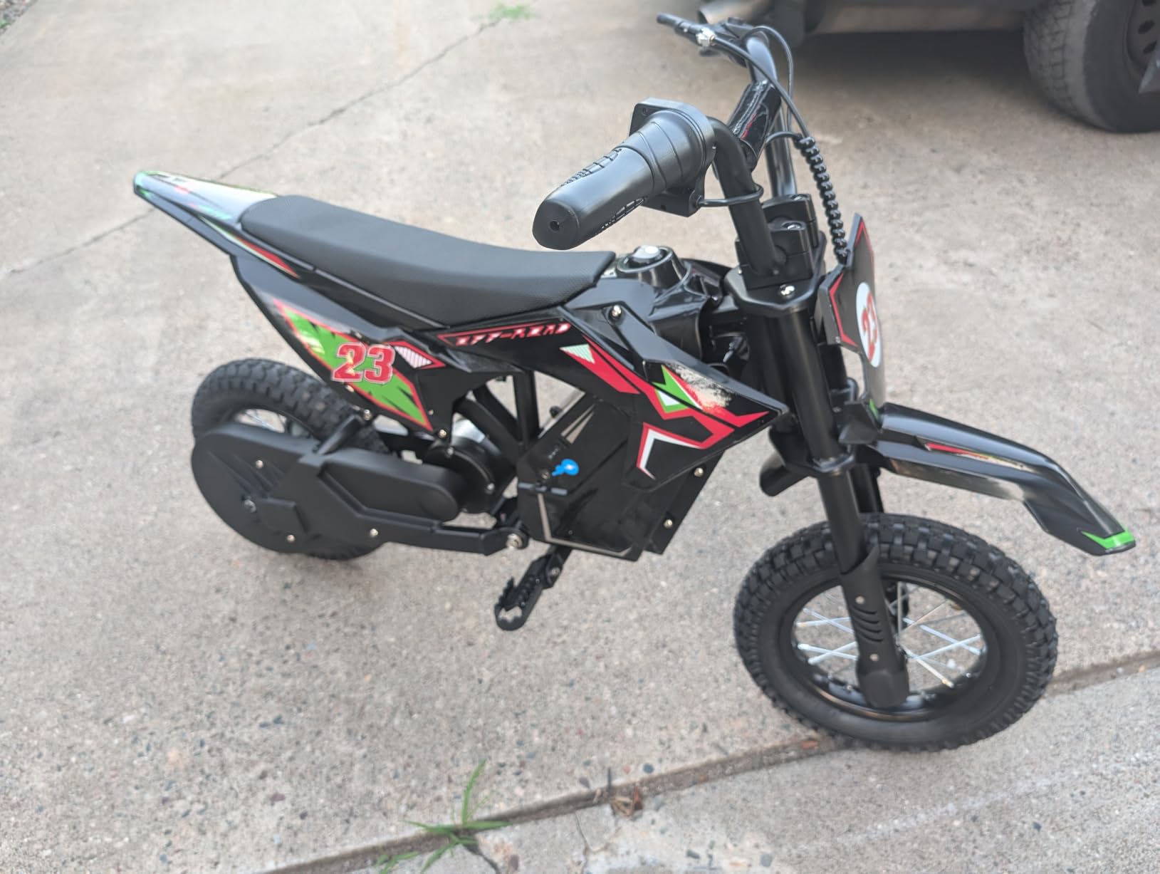 36V Electric Dirt Bike, 700W Peak Motor, Up to 15.5 MPH & 13.7 Miles, Rear Suspension & Dual Brakes, 3-Speed E-Bike for Kids Ages 3-10 (Blue-Pink) customer photo 2