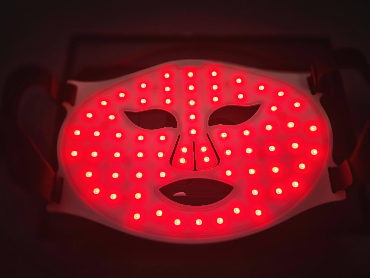 Red Light Therapy Mask for Face, Wireless LED Face Mask, 272 LEDs | 850nm Infrared & Red Light Therapy for Wrinkles, Fine Lines & Skin Firming, 4 Modes, 10-Min Timer, Cordless & Rechargeable customer photo 1