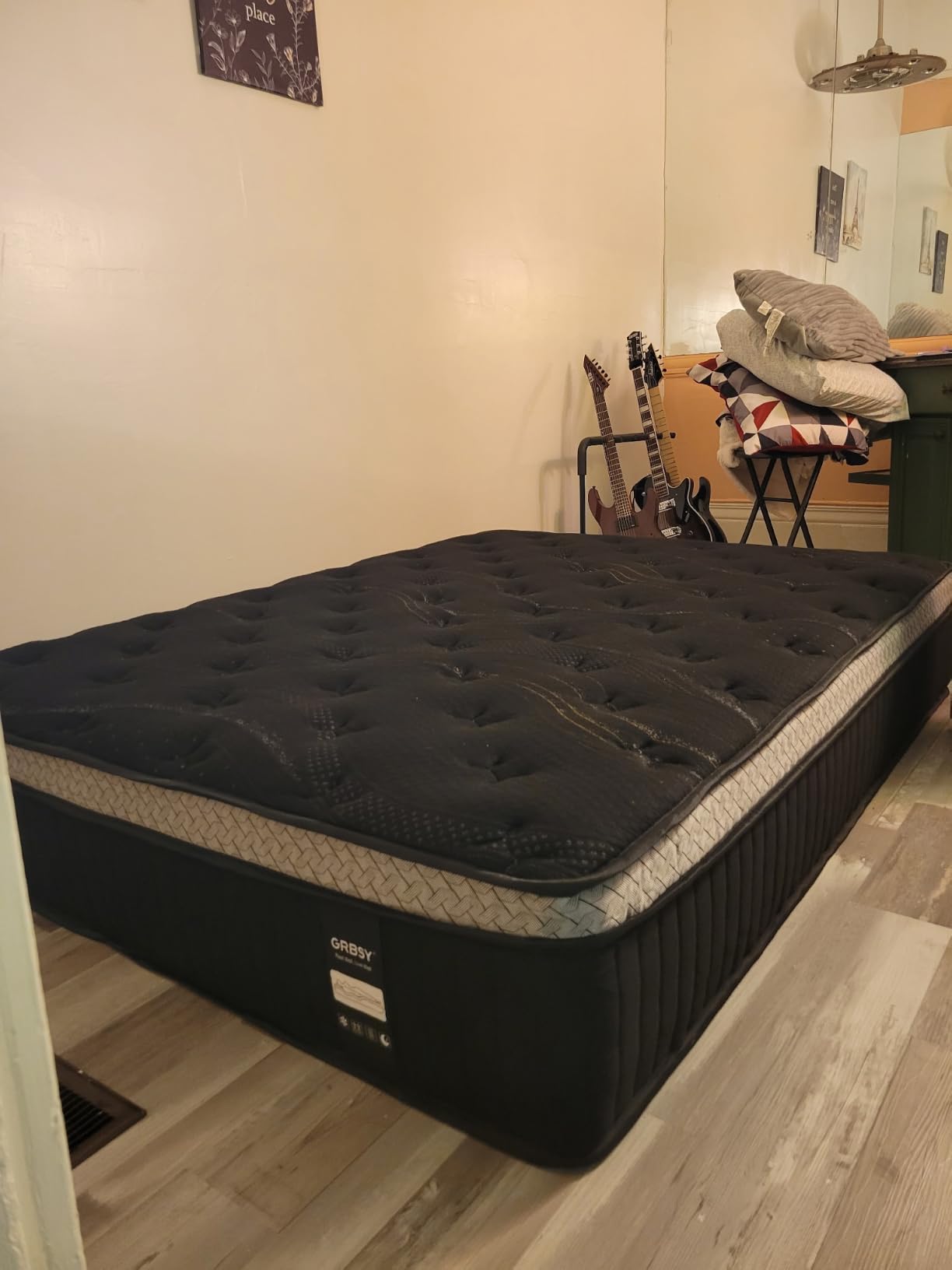 12 Inch RV Short Queen Mattress, Upgraded 7-Zoned Support Hybrid RV Queen Mattress In A Box with Cooling Gel Memory Foam & Pocket Coils, 365-Night Trial, Motion Isolation, Medium Firm, 60