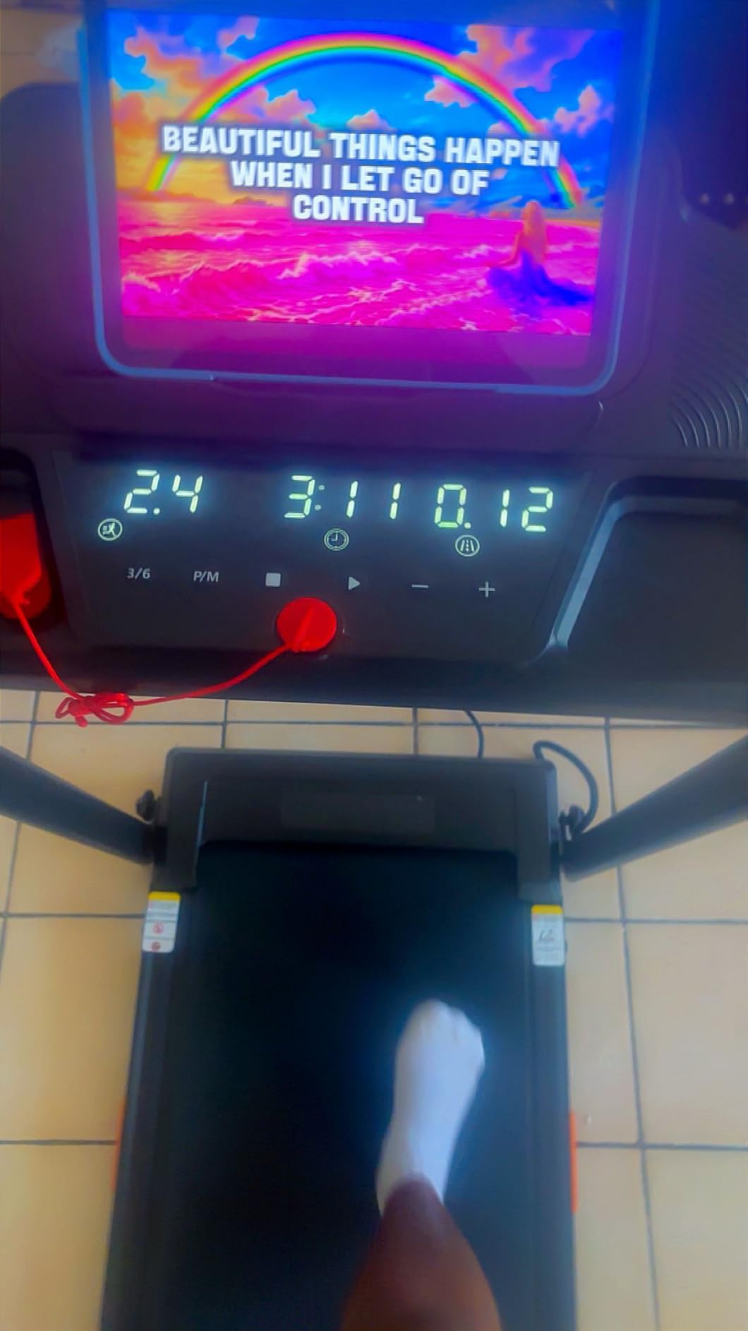 CURSOR FITNESS 16% Incline Treadmills for Home Small with 3 LED Displays | 400LBS Capacity Foldable Walking Pad Treadmill with Low Noise 3.0HP Motor, Portable Treadmill 0.6-7.0MPH customer photo 2