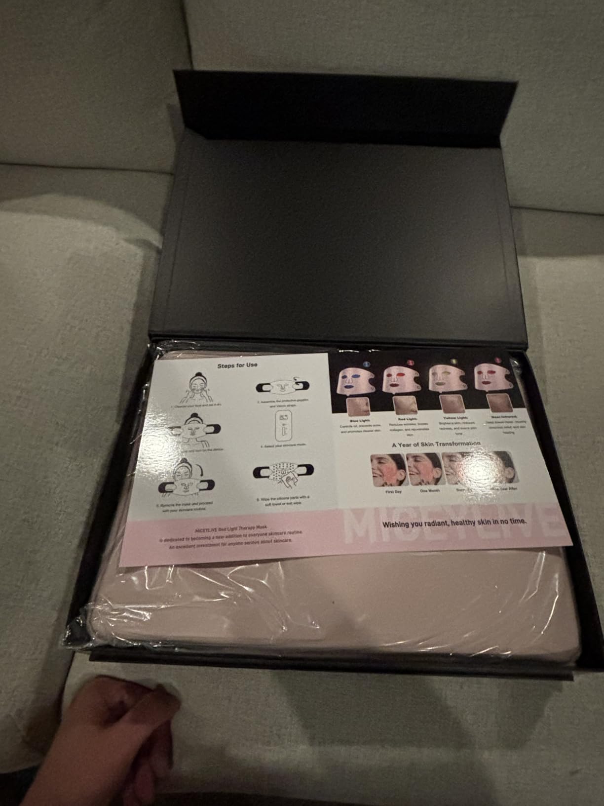 Red Light Therapy for Face, FDA-Cleared Blue Light for Acne | NIR + Red Dual-Wavelength Mask, Plus Amber Light for Fine Lines, Firmness and Uneven Skin Tone customer photo 1