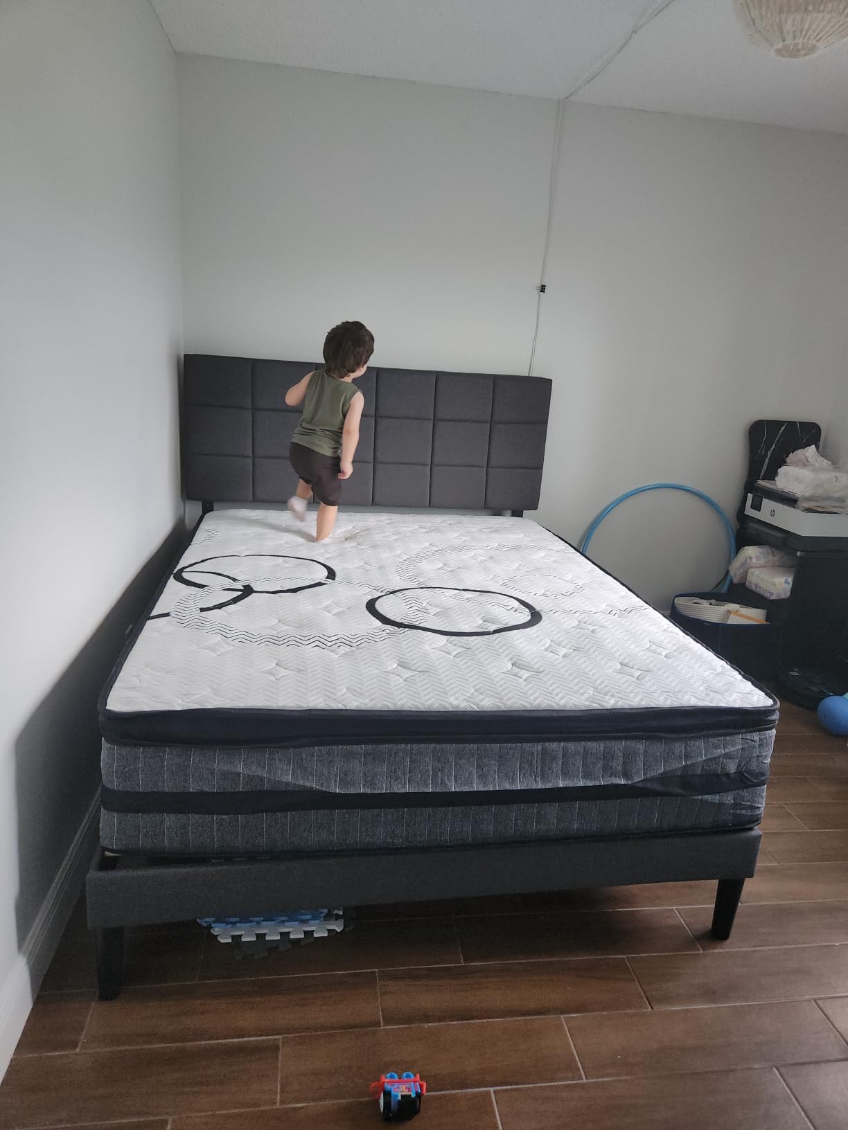 PUBPLON Queen Mattress 14 Inch Hybrid Mattress Euro Top Medium Firm for Back & Lumbar Support [New Version], 365 Night Trial, Individual Pocket Spring for Motion Isolation & Pressure Relief customer photo 1