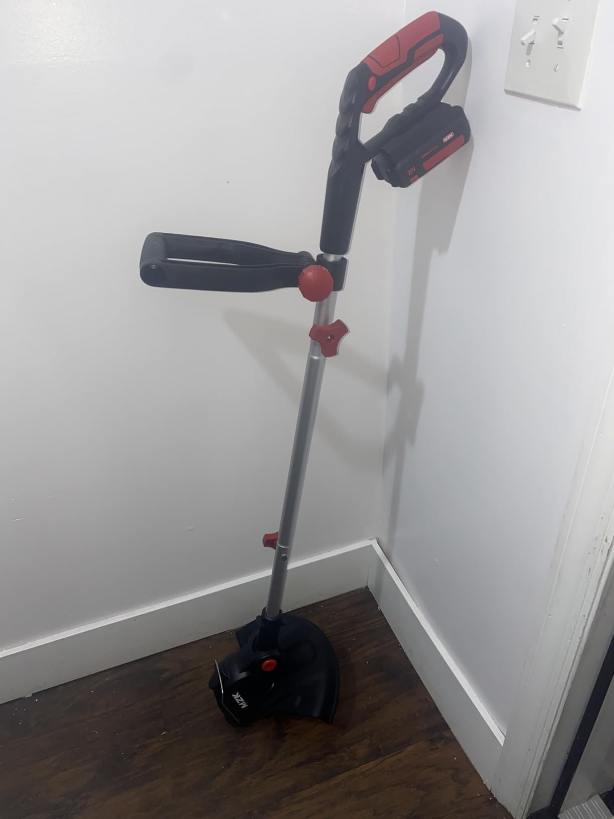 MZK 20V 12-Inch Cordless Weed Wacker, 8000 RPM, 4.0Ah Battery | Auto line feed trimmer with 8 spools for edging, grass trimming, gardens, backyards, and landscaping. customer photo 2