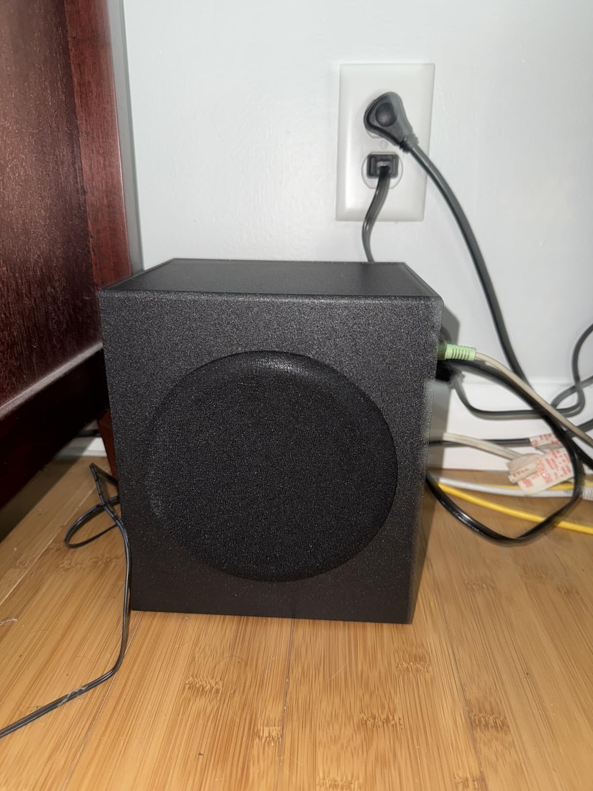Cyber Acoustics CA-3090 2.1 Speaker System, 18W, Subwoofer customer photo 2