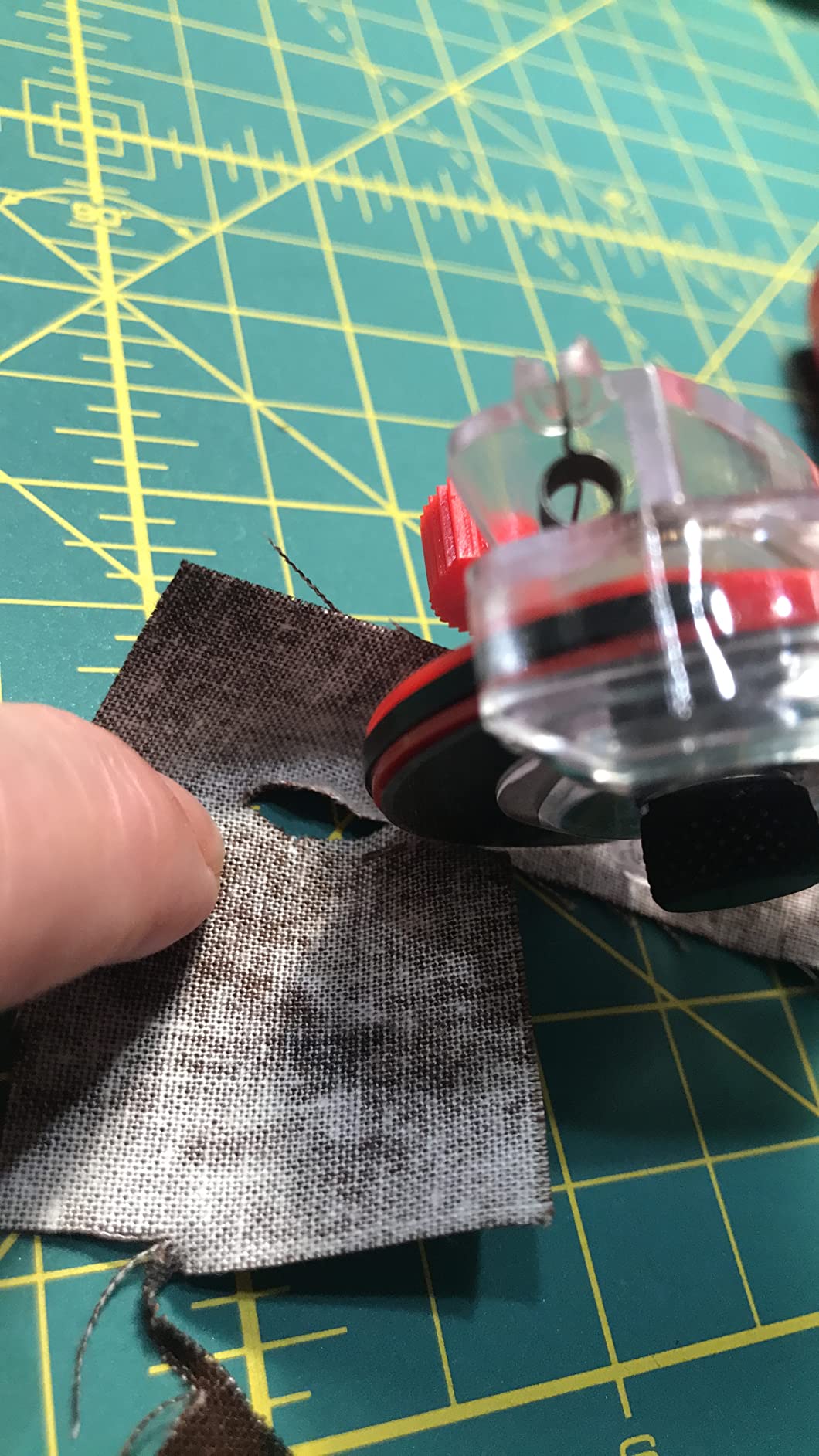 Martelli - Right Handed 45mm Ergonomic Fabric Rotary Cutter - sewing quilting fashion design - blade cover for safe pain free fabric cutting - great if you have arthritis or carpal tunnel customer photo 2