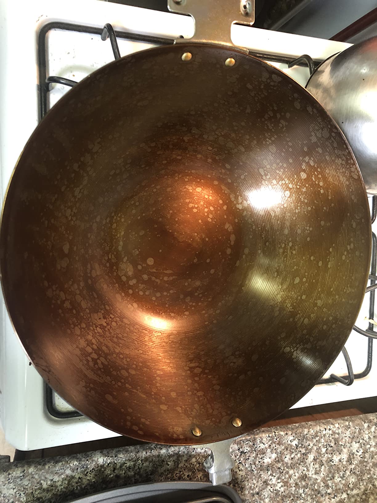 JOYCE CHEN Professional Series 14-Inch Carbon Steel Wok with Phenolic Handles customer photo 2