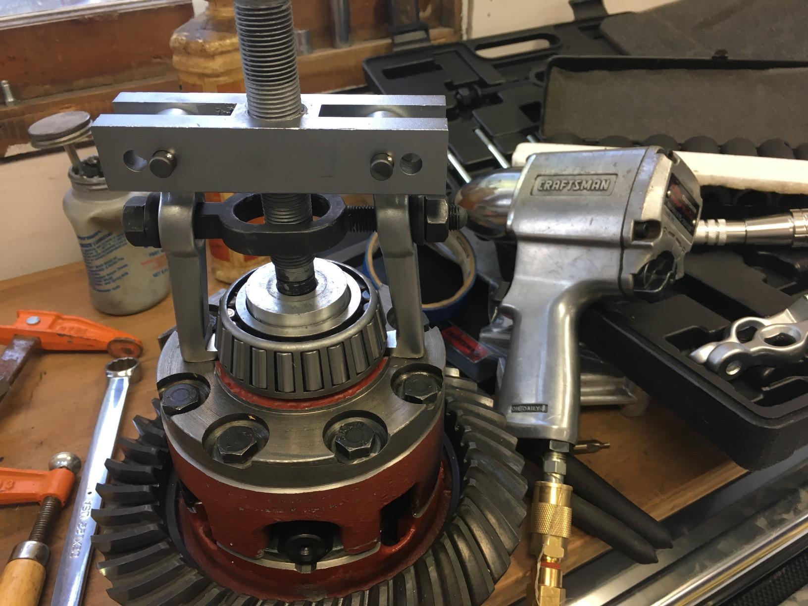 OTC 4534 Multi-Purpose Bearing and Pulley Puller Set with Storage Case customer photo 1