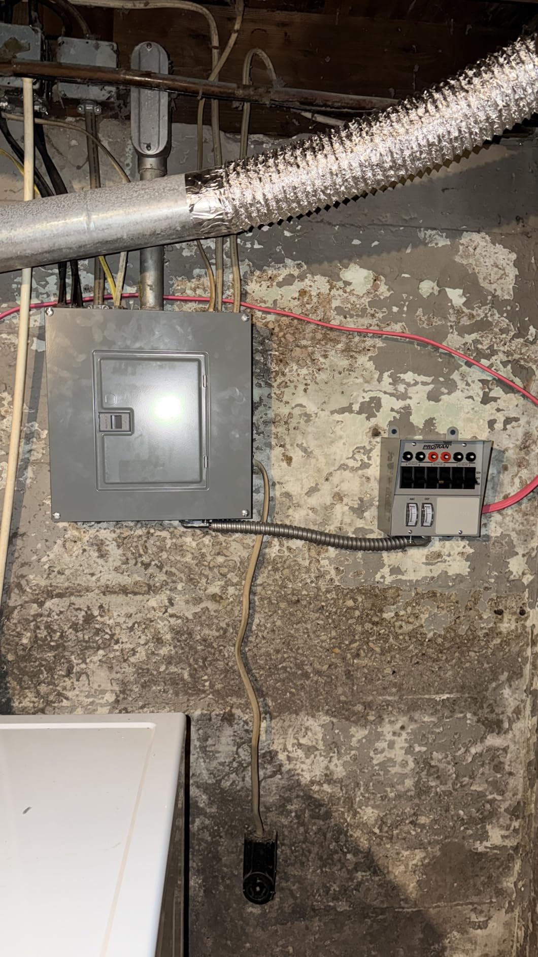 Reliance Controls Corporation 31406CWK 30 Amp 6-circuit Pro/Tran Transfer Switch Kit for Generators (7500 Watts).,Gray customer photo 2