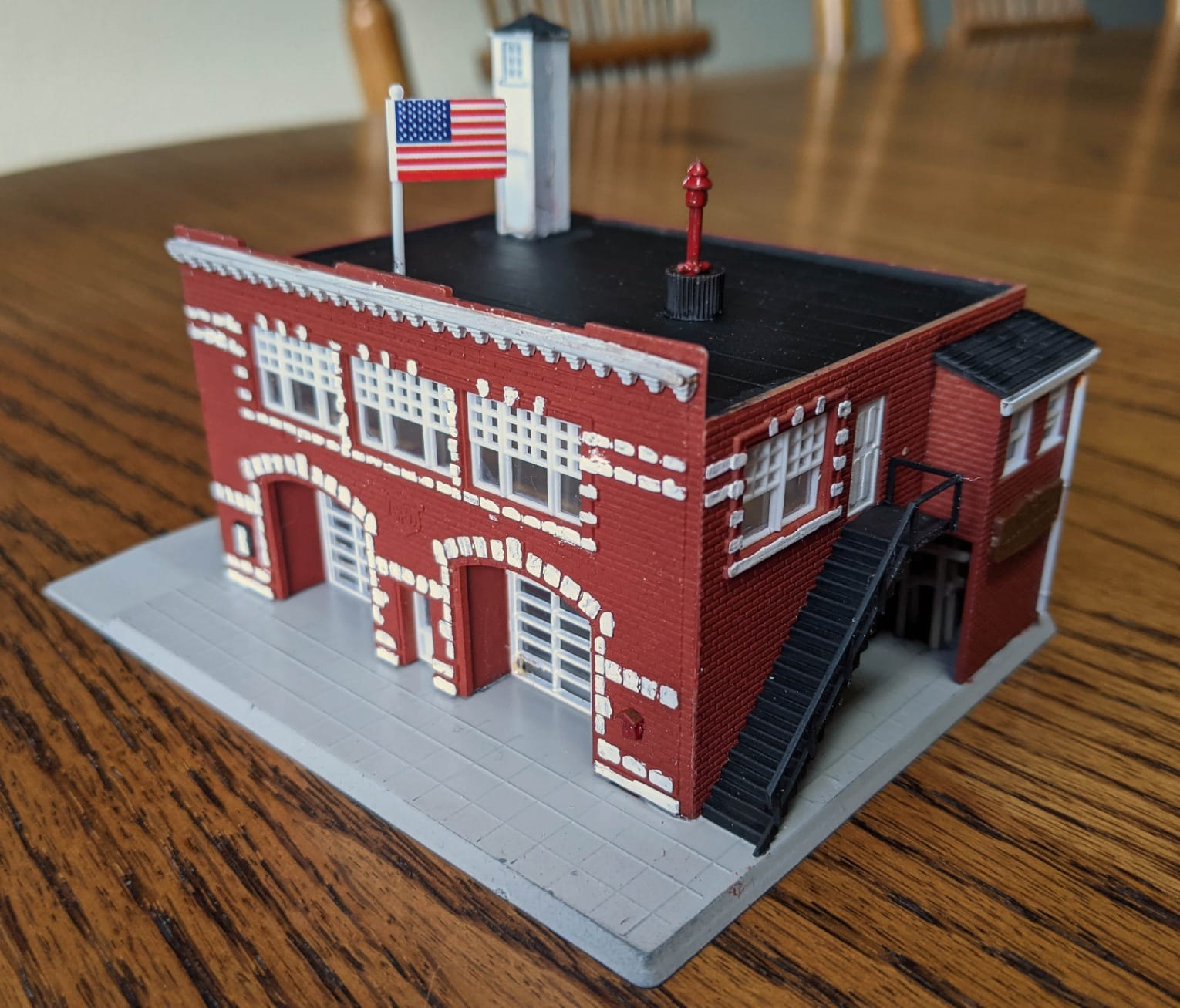 Life-Like Trains N Scale Building Kit -William's County Store customer photo 1