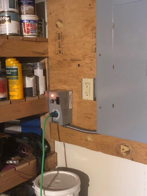 Reliance Products TF151W Reliance Controls Corporation Easy/Tran Transfer Switch for Generators Up to 1, 875 Running Watts, Small, Gray customer photo 2