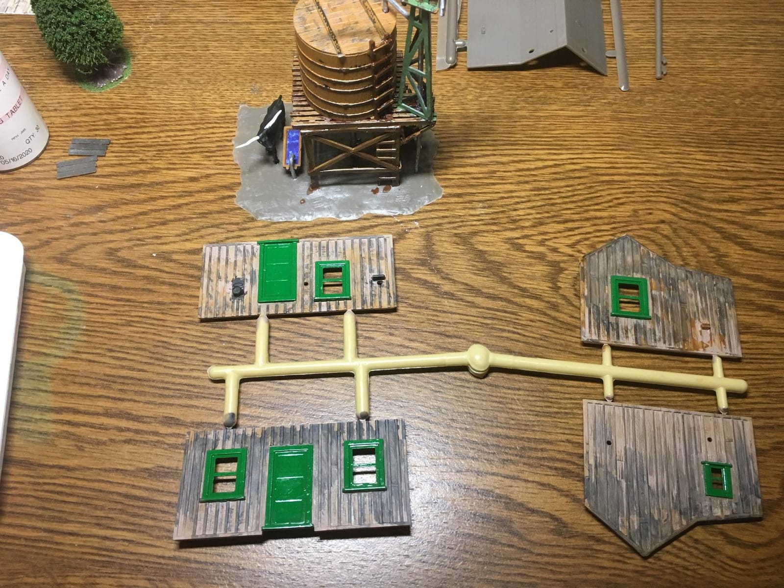Life-Like Trains HO Scale Building Kits - Western Homestead customer photo 2
