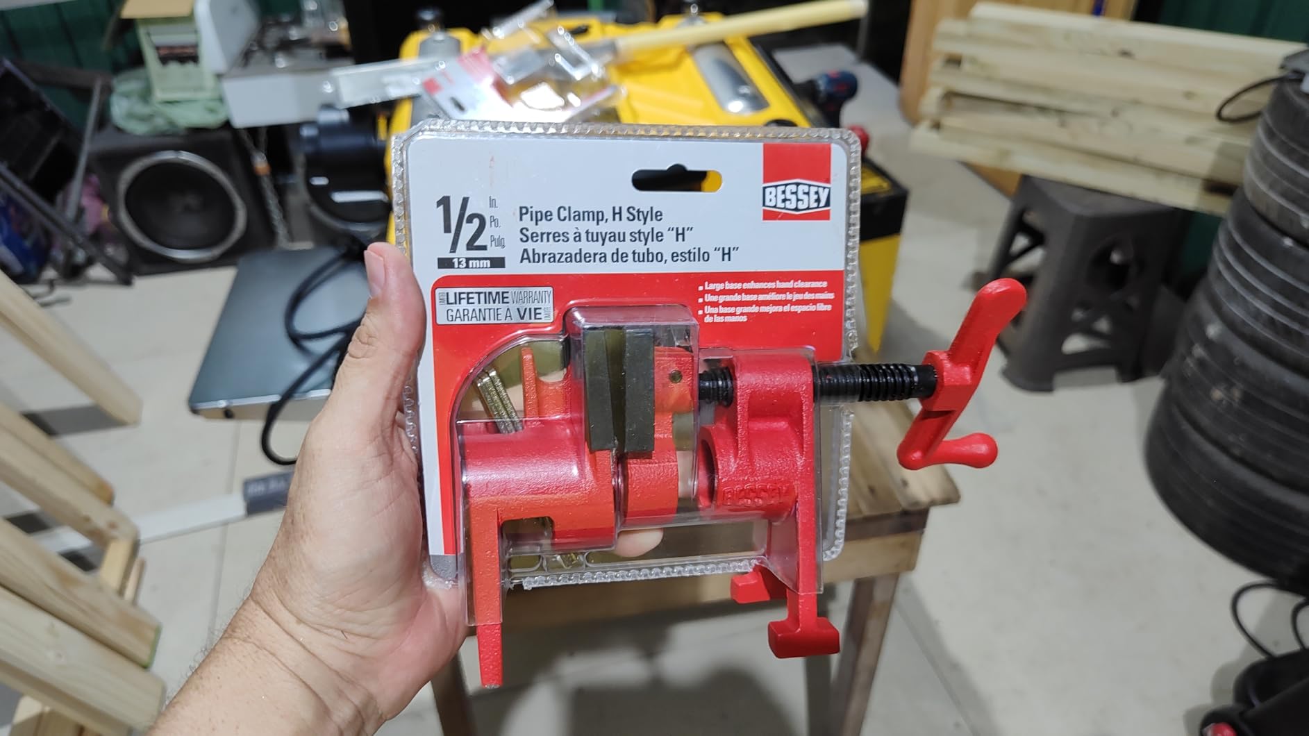 Bessey BPC-H34, 3/4-In. H Style Pipe Clamps - Incredibly Versatile, Easy To Assemble, Indespensable Workshop Clamp For Woodworking, Carpentry, Home Improvement, and DIY Projects customer photo 1