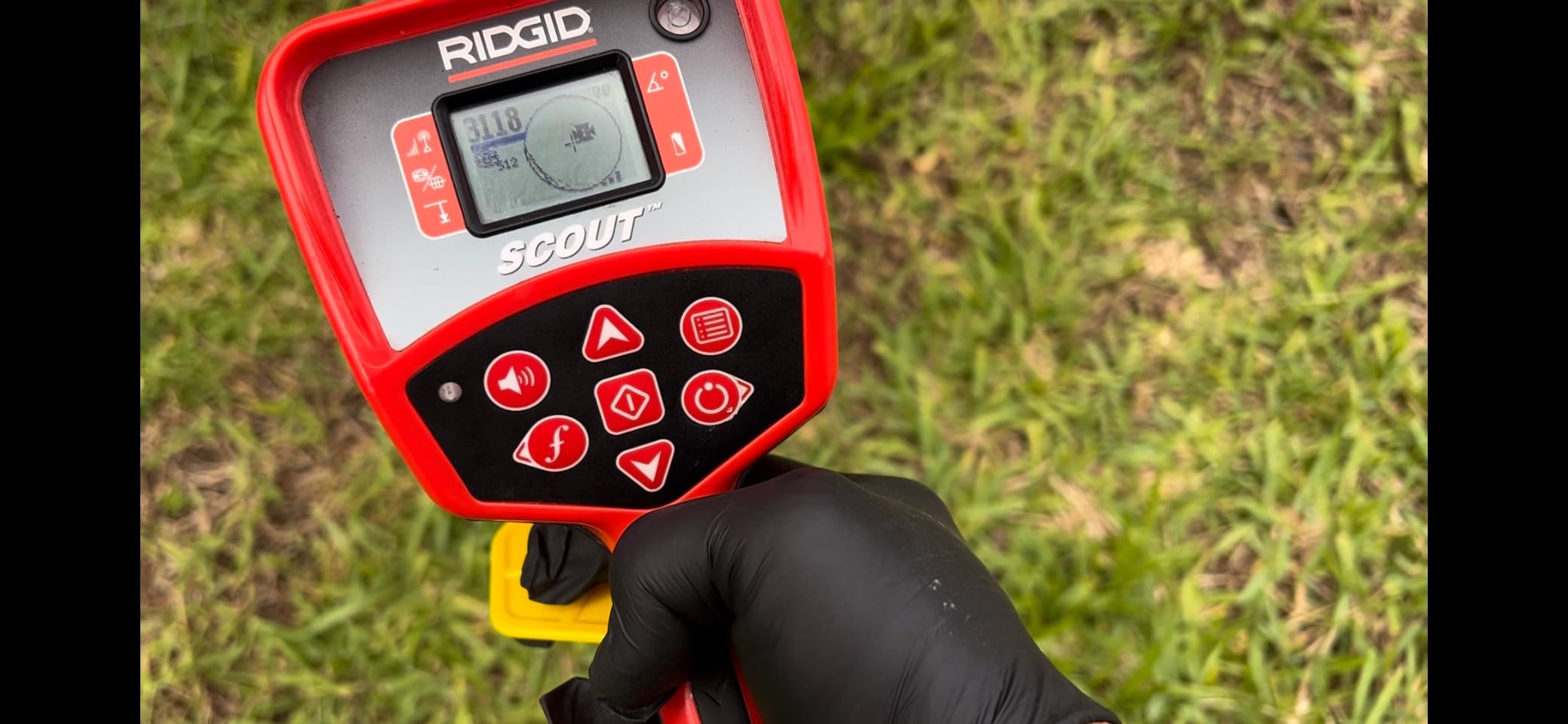 RIDGID 16728 Compact Remote Transmitter, 512 Hz. NaviTrack Battery Sonde for Underground Pipe Location, 25’ Detection Range customer photo 1