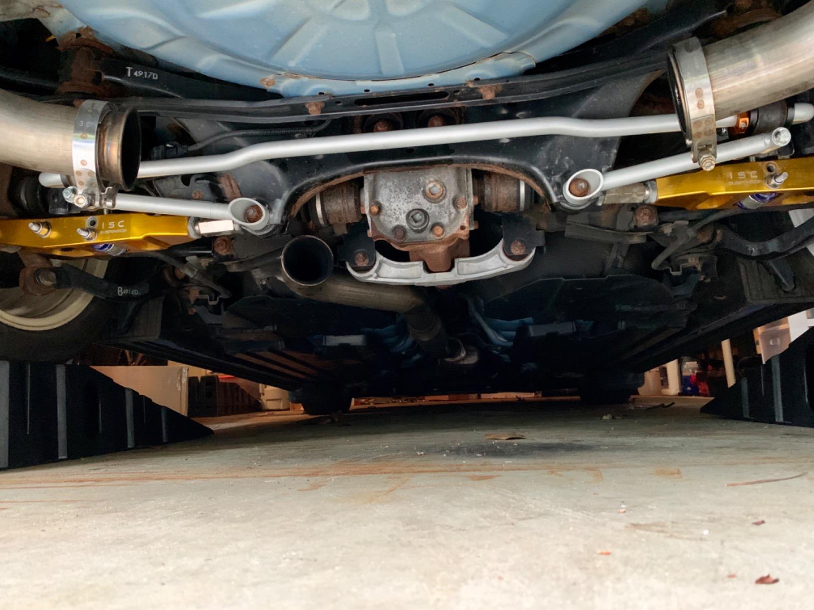 Whiteline BSR49XZ Heavy Duty Sway Bar customer photo 2
