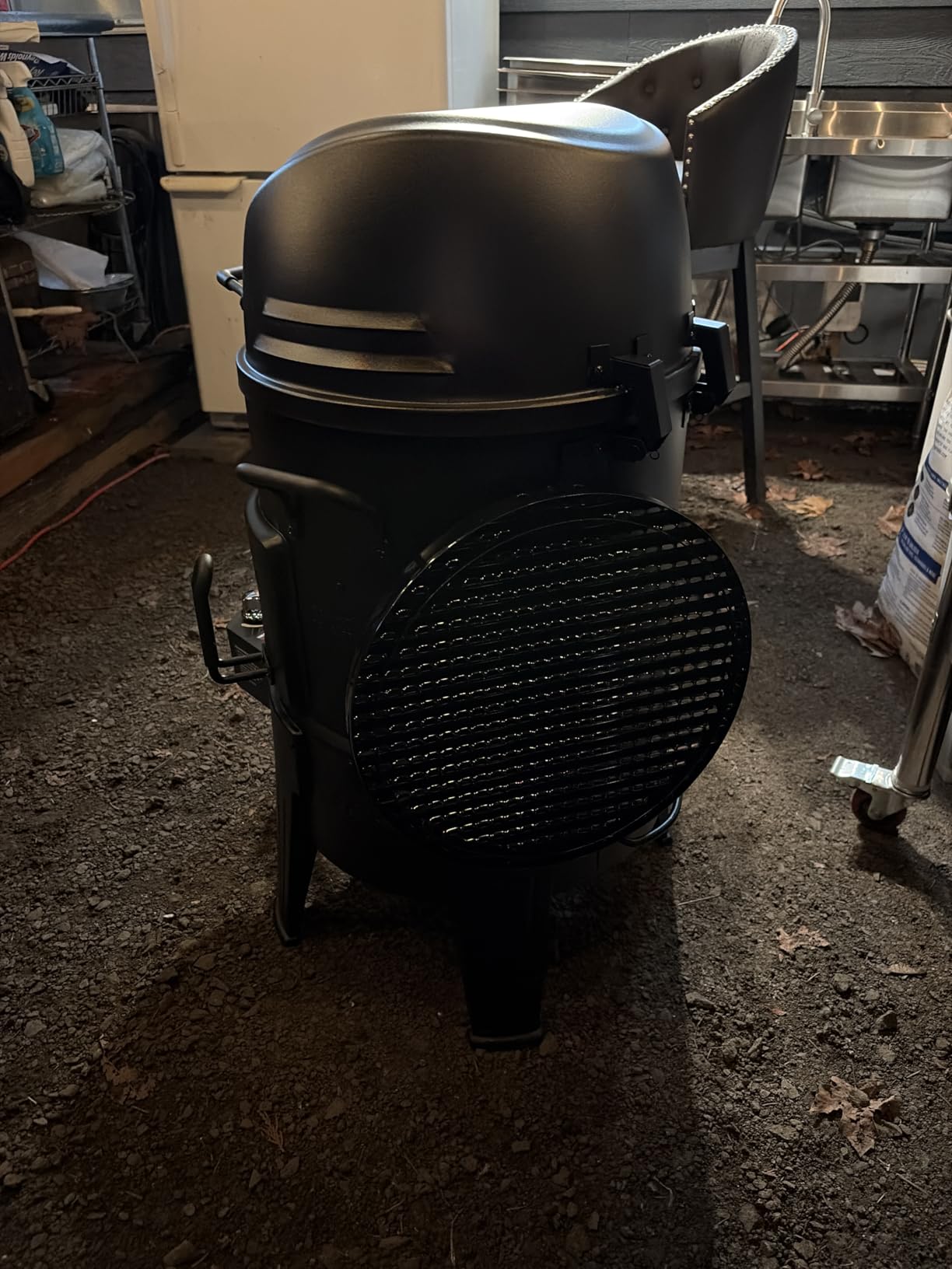 Charbroil The Big Easy TRU-Infrared 3-in-1 Smoker, Roaster & Gas Grill, Black - 14101550 customer photo 1