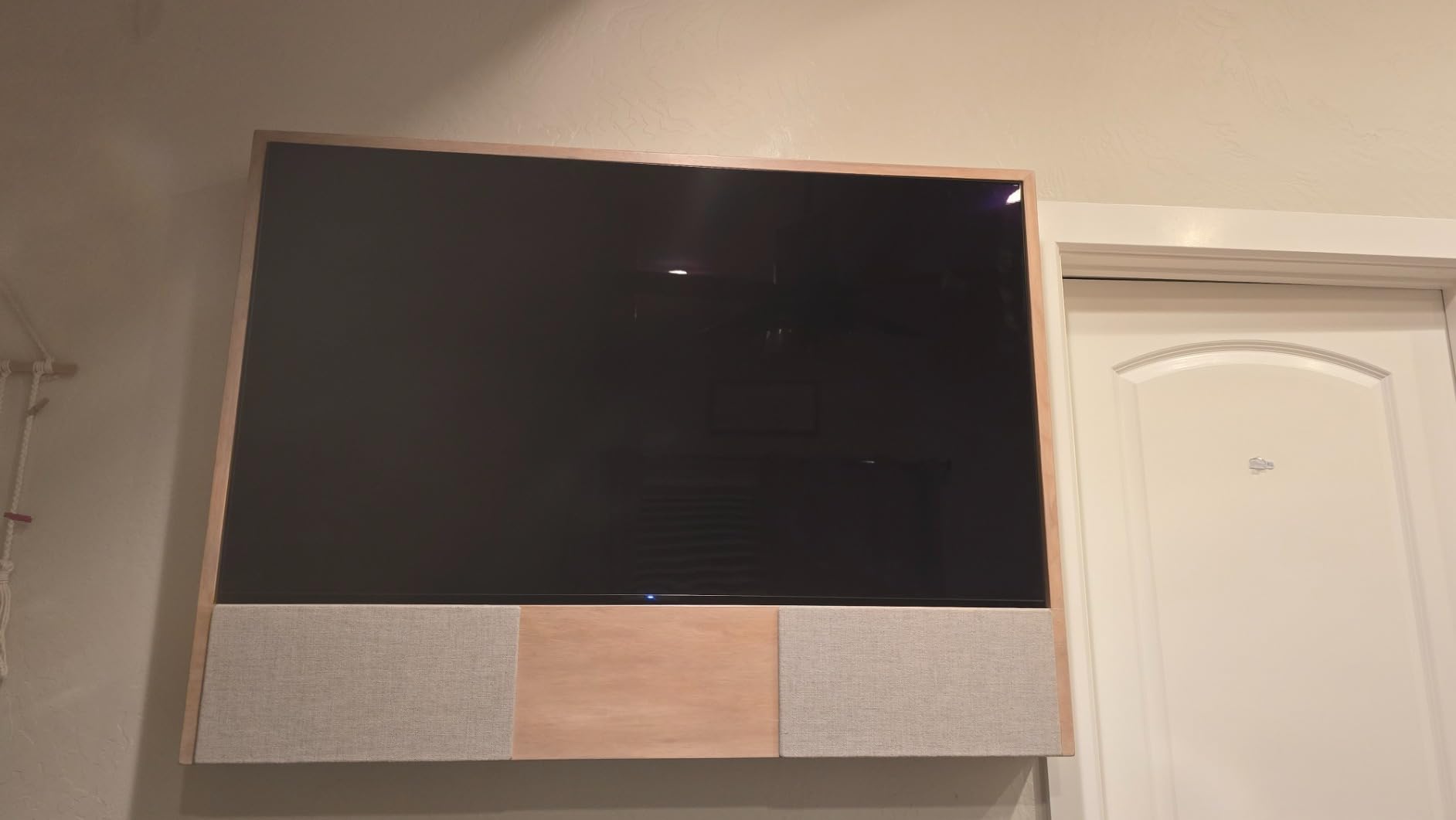 Micca M-CS Dual 5.25-Inch in-Wall Center Channel Speaker customer photo 1