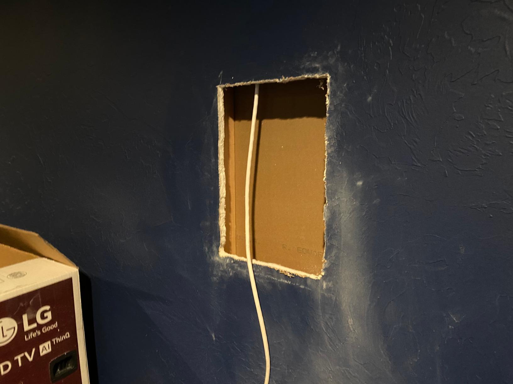Monoprice 3-Way Fiber In-Wall Speakers - 8 Inch (Pair) Caliber Series customer photo 2