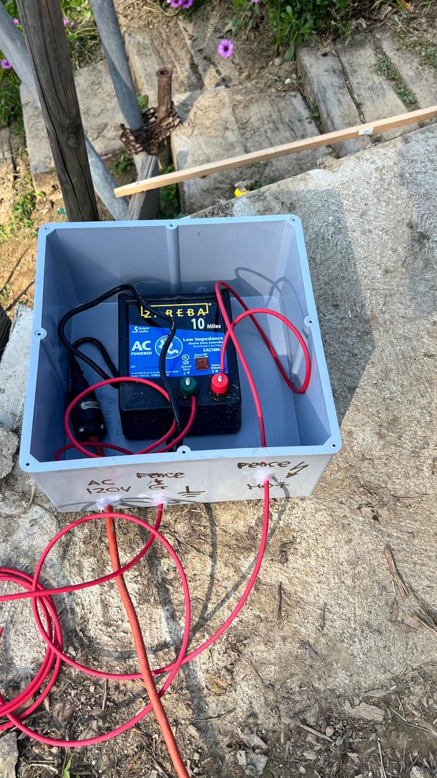 Zareba 10 Mile AC Powered Low Impedance Fence Charger, 0.5 Joule Output customer photo 2