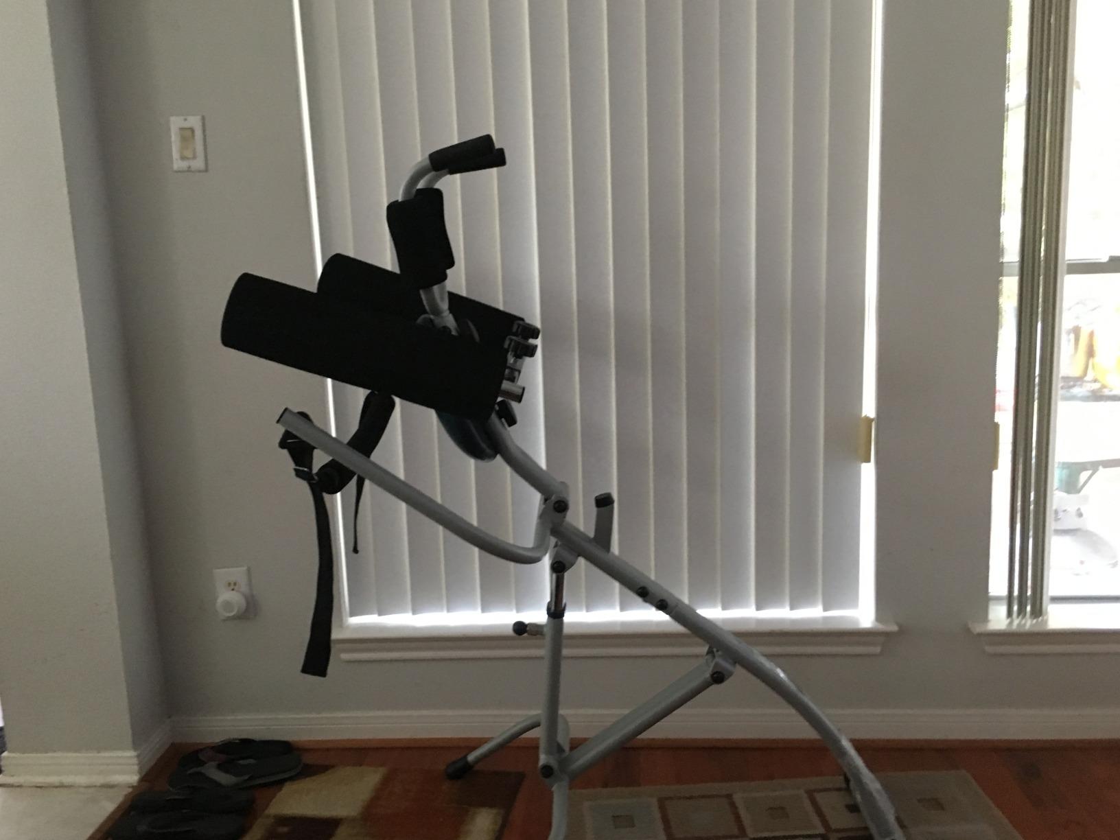 Stamina InLine Traction Control System, Spine Decompression Workout Machine customer photo 1