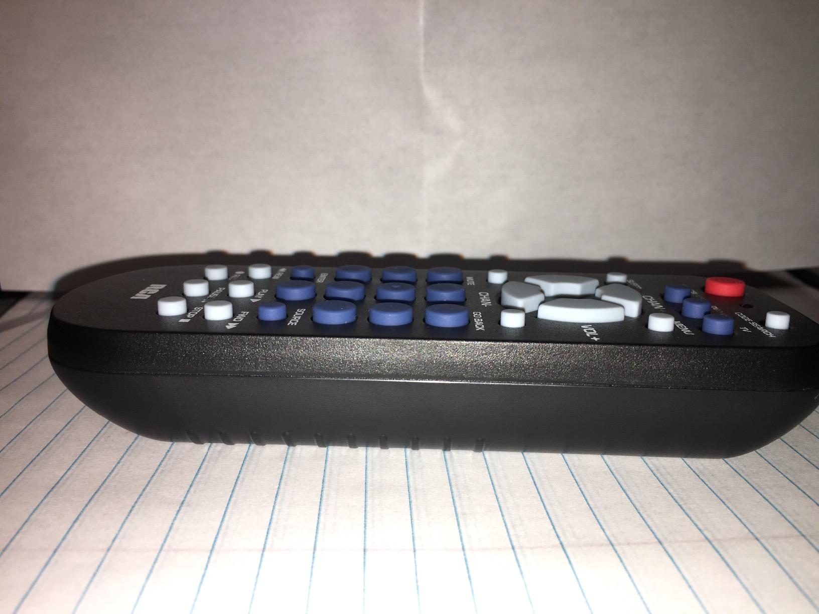 RCA 3-Device Palm-Sized Universal Remote, Long Range IR, Replaces Most Major Remote Brands, Designed for Comfort, RCR503BE customer photo 2