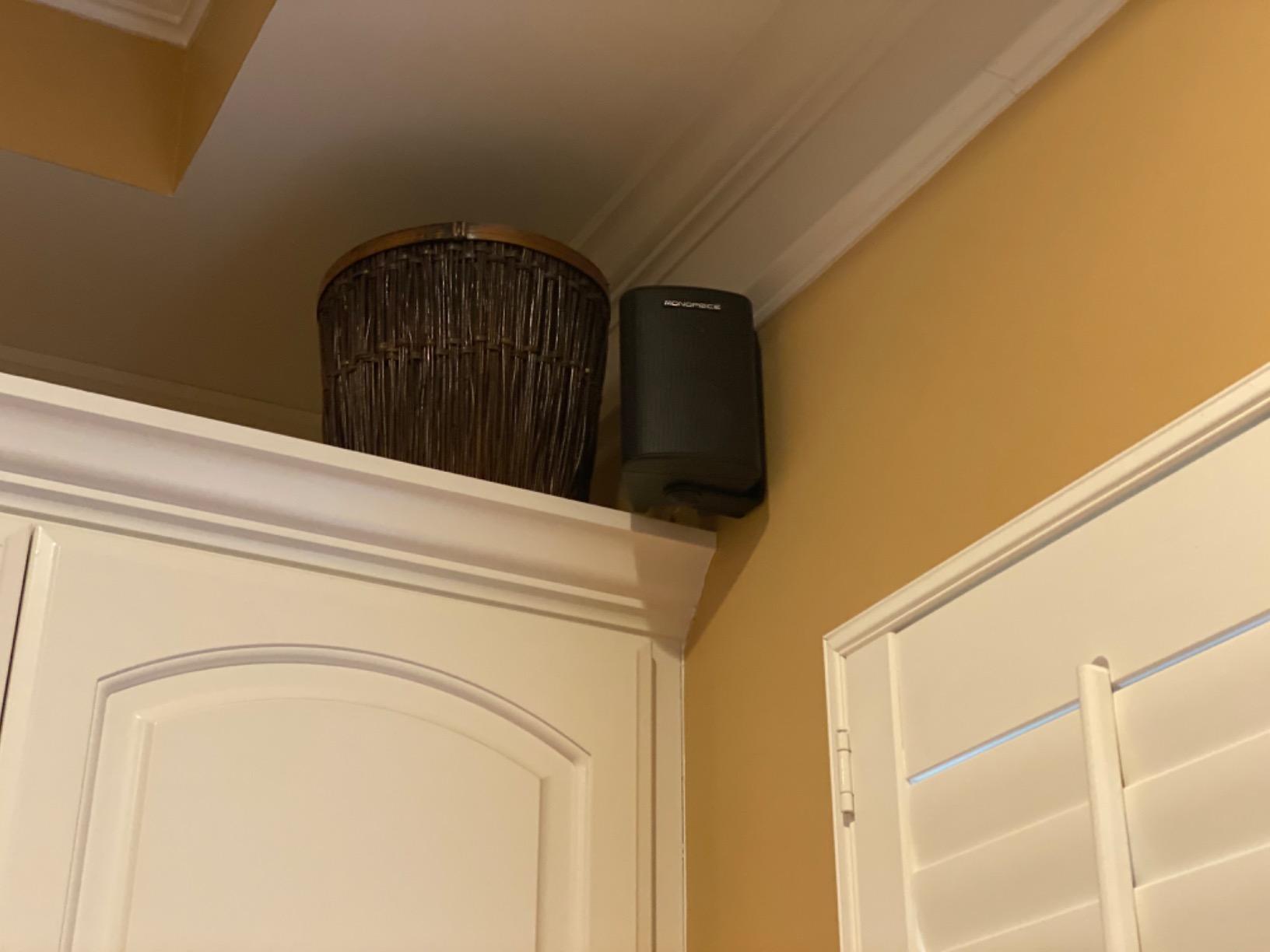 Monoprice 5.1 Channel Home Theater Satellite Speakers And Subwoofer - Black customer photo 2