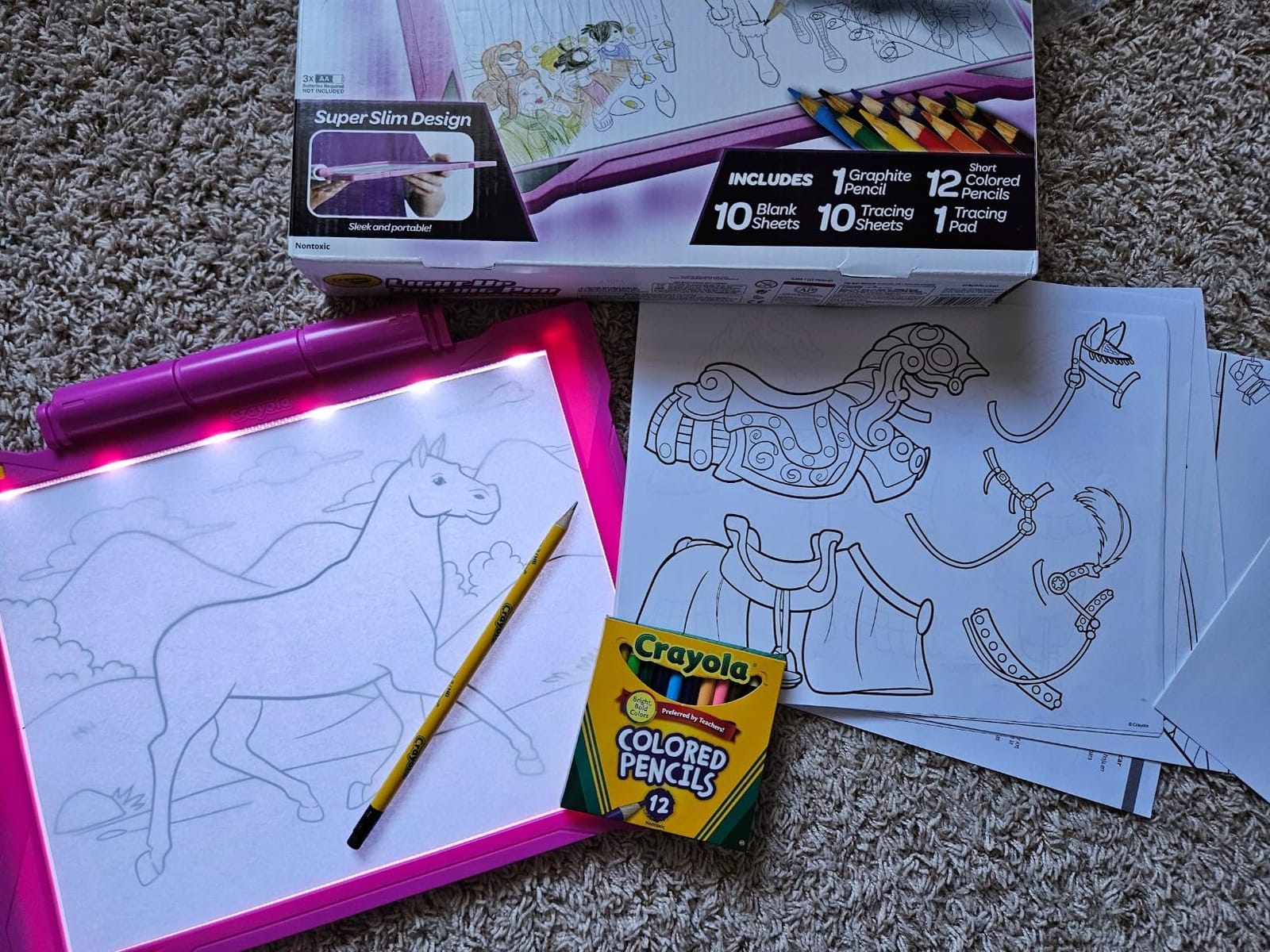 Crayola Light Up Tracing Pad - Blue, Drawing & Tracing Projector for Kids, Sketching Light Box Table, Toys for Kids, Gift for Girls & Boys, Ages 6+ customer photo 1