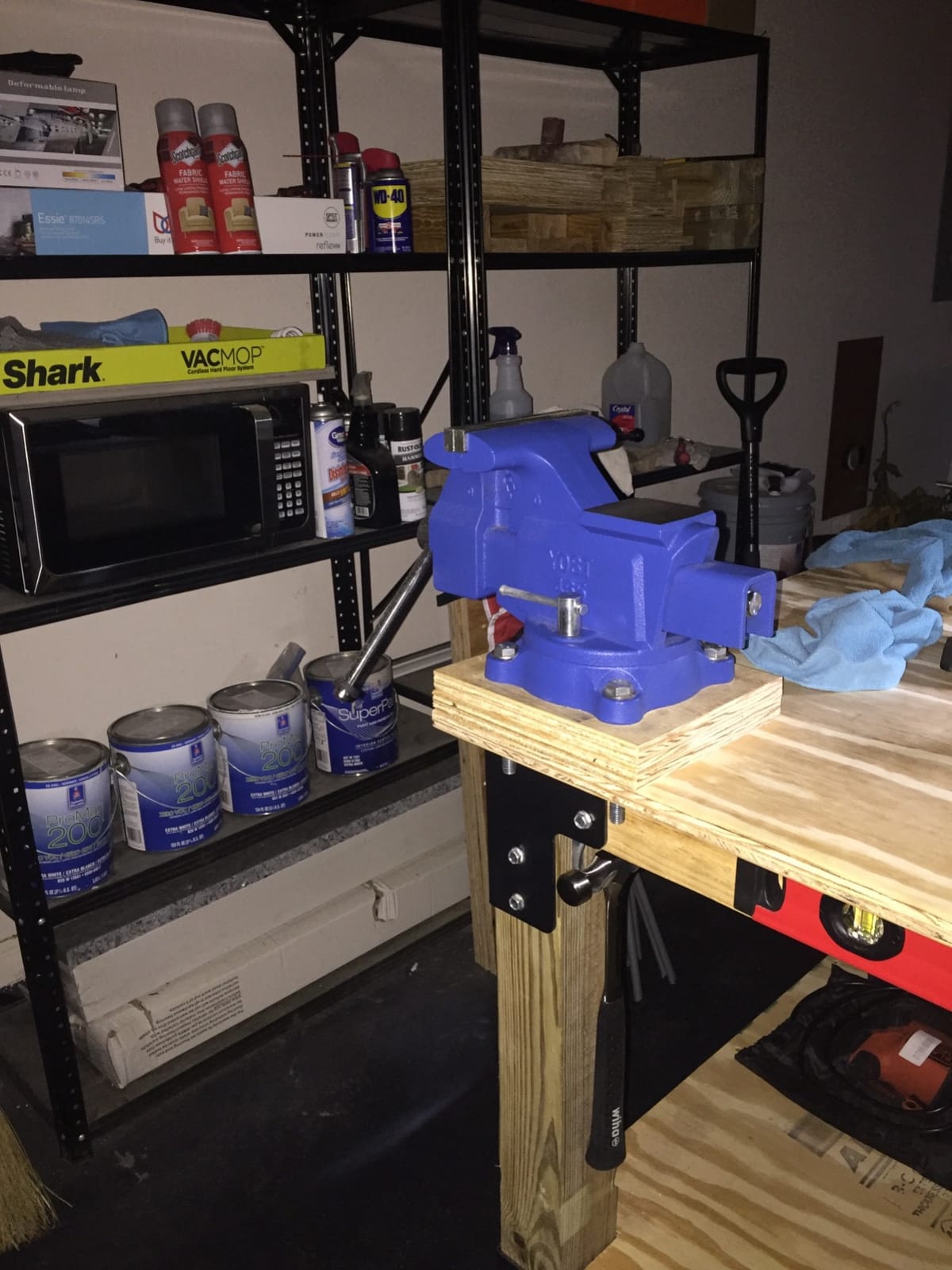 Yost Vises 460 Combination Vise | 6 Inch Jaw Width Heavy-Duty Utility Pipe and Bench Vise |Secure Grip with Swivel Base| Made with Cast Iron and Steel U Channel Bar | Blue customer photo 1