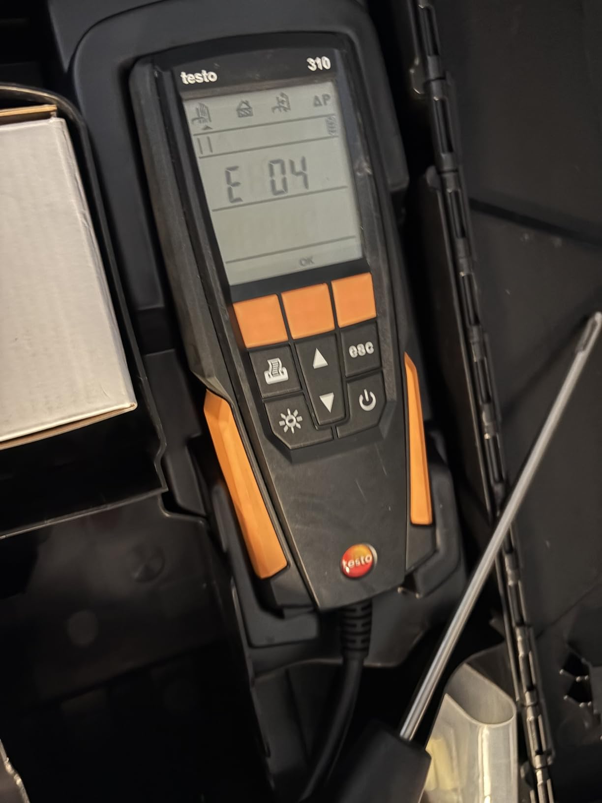 testo 310 I Residential Combustion Analyzer Kit I Flue Gas Detector Set for Heating Systems customer photo 2