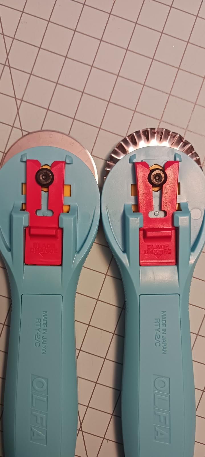 OLFA 45mm Quick-Change Rotary Cutter (RTY-2/C) - Tungsten Blade, Aqua customer photo 1