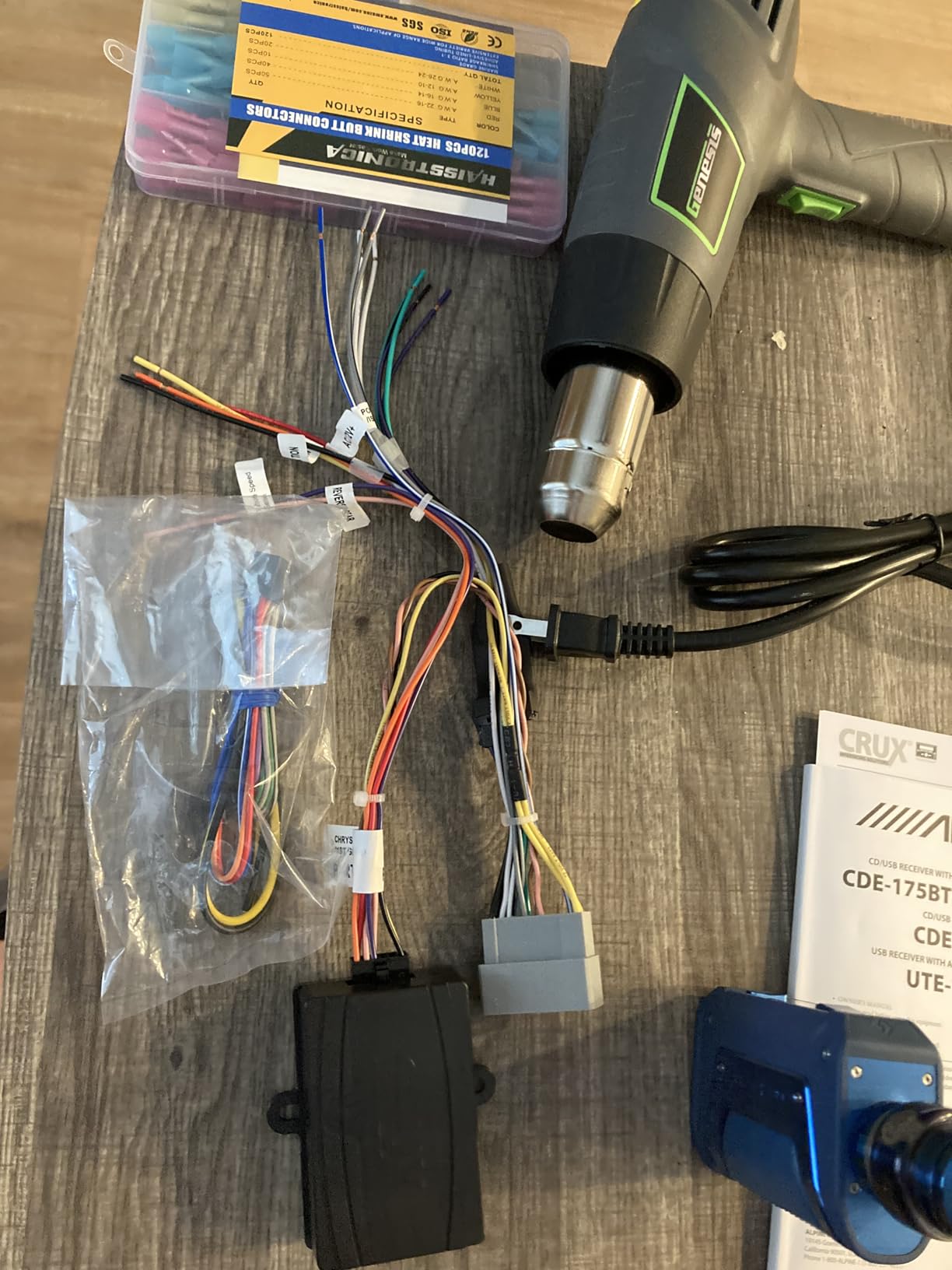 Genesis GHG1500A Dual Temperature Heat Gun Kit With Fast Heat High And Low Settings 572F/1000F, Air Reduction Nozzle, Reflector Nozzle, And Two Deflector Nozzles with 2 Year Warranty customer photo 2