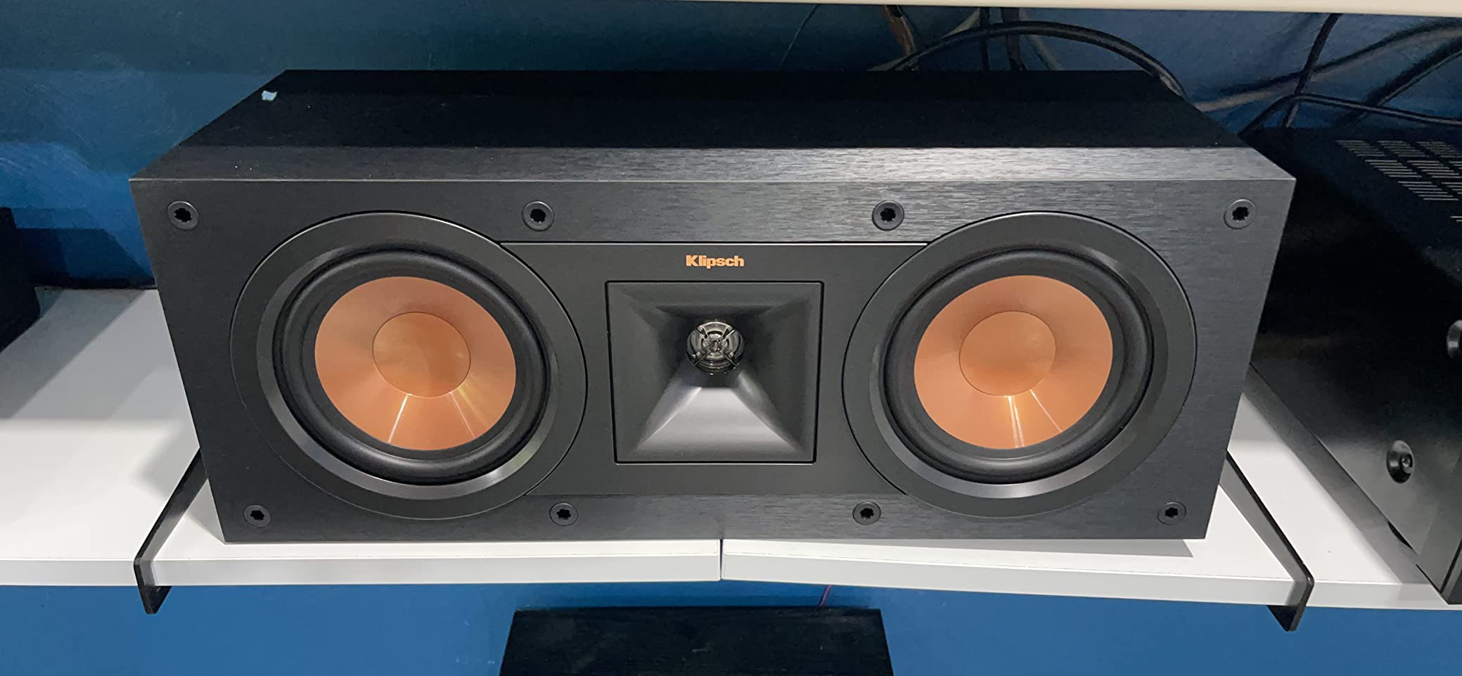 Klipsch Reference R-25C Reference Two-Way Center Channel Speaker, 400W Peak Power customer photo 1