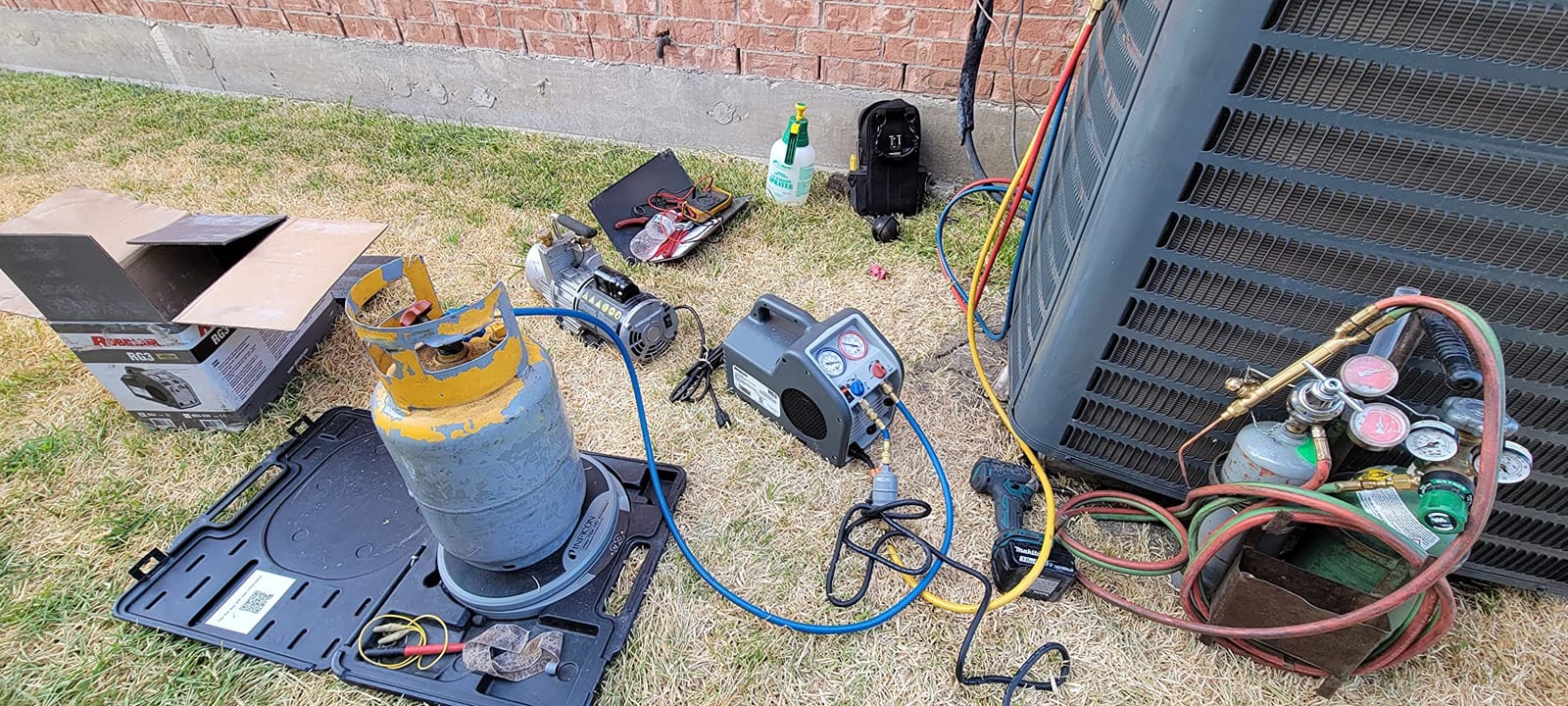 Robinair RG3 Portable Liquid and Vapor Refrigerant Recovery Machine customer photo 1