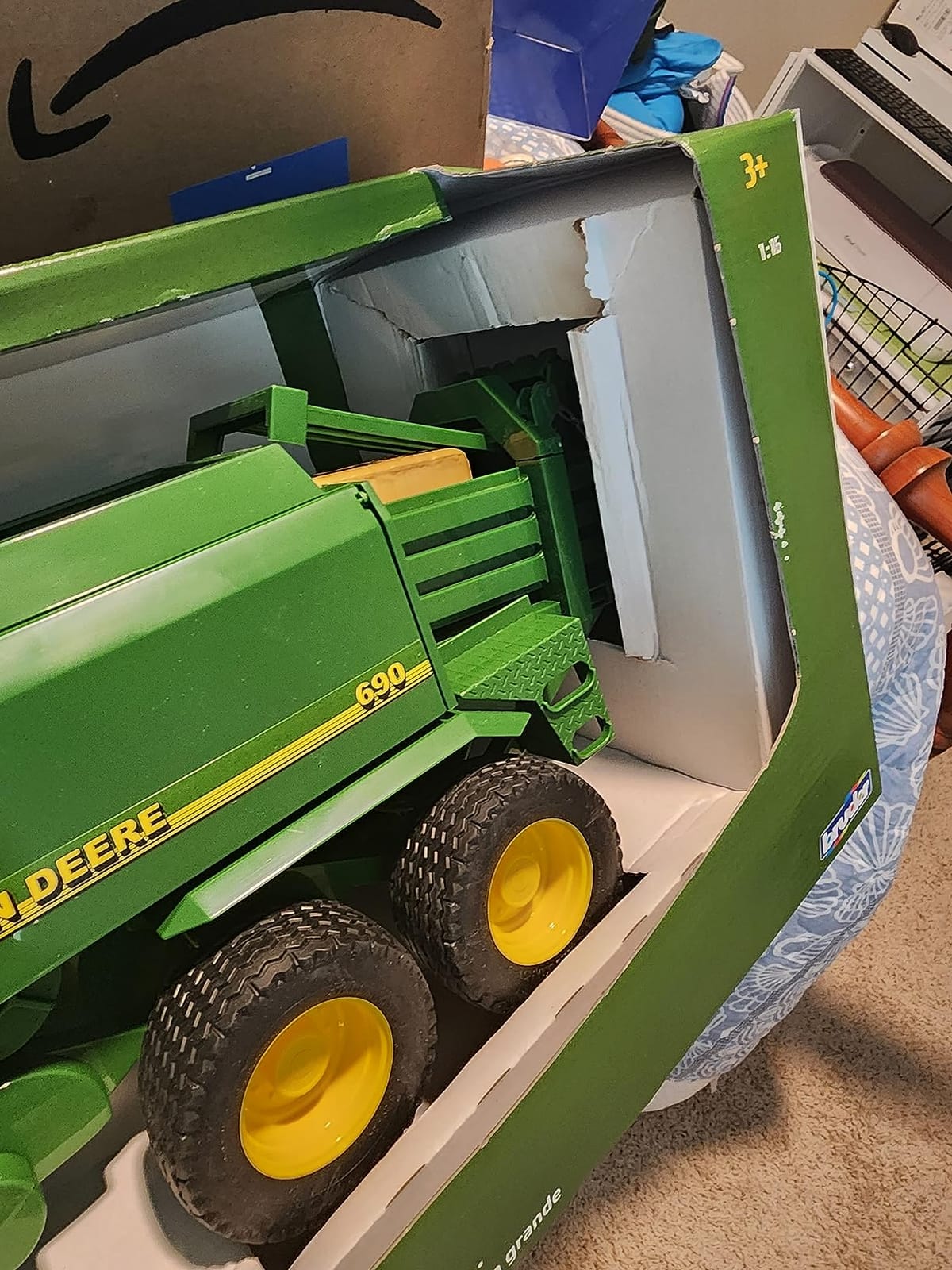 Bruder 09800 John Deere Big Bale Press customer photo 1
