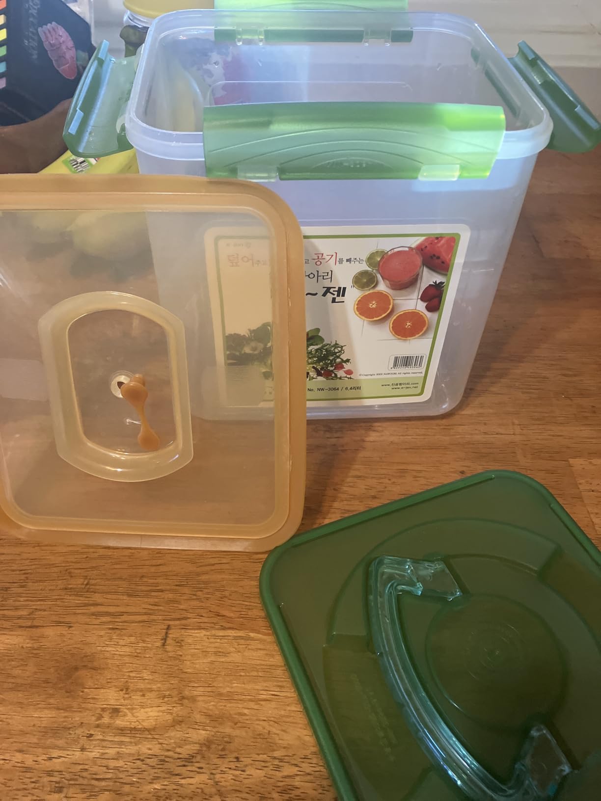 E-Jen Premium Kimchi, Sauerkraut Container Probiotic Fermentation with Inner Vacuum Lid (Earthenware Brown, 0.45 gal/ 1.7L) customer photo 1