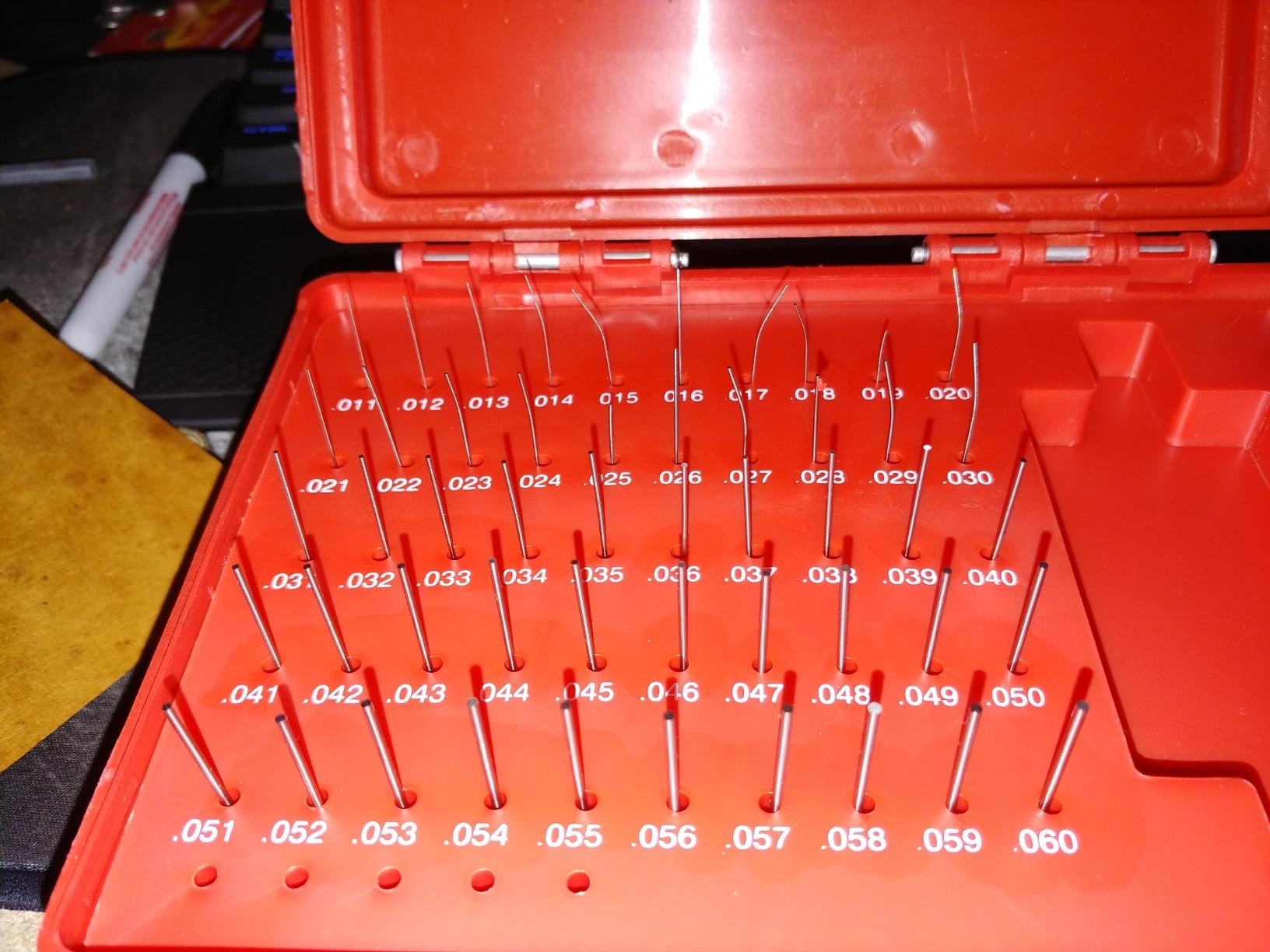 HFS (R) Pin Gauge Set, 190-Piece Minus Pin Gage Set M1(-), 0.061-0.250 Inch, 0.001 Inch Increments customer photo 1