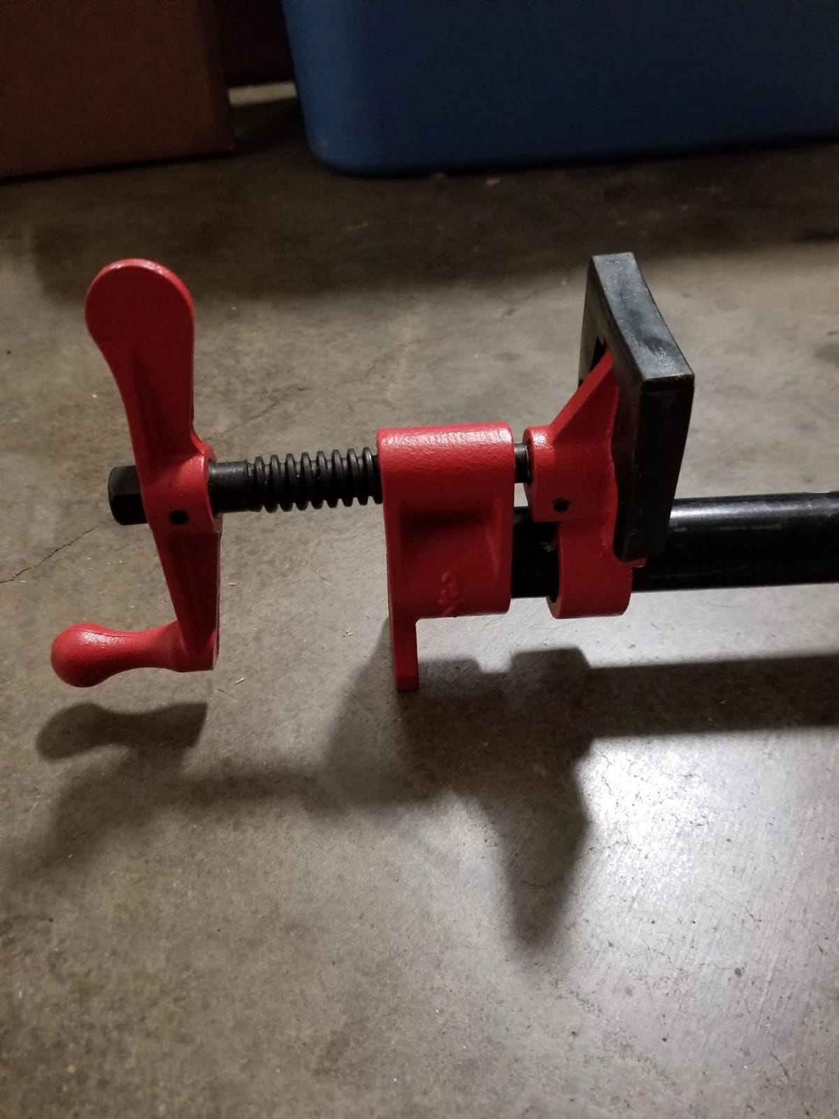BESSEY PC12-2, 1/2 In. Traditional Style Pipe Clamps - Incredibly Versatile, Easy To Assemble, Indespensable Workshop Clamp For Woodworking, Carpentry, Home Improvement, and DIY Projects customer photo 1