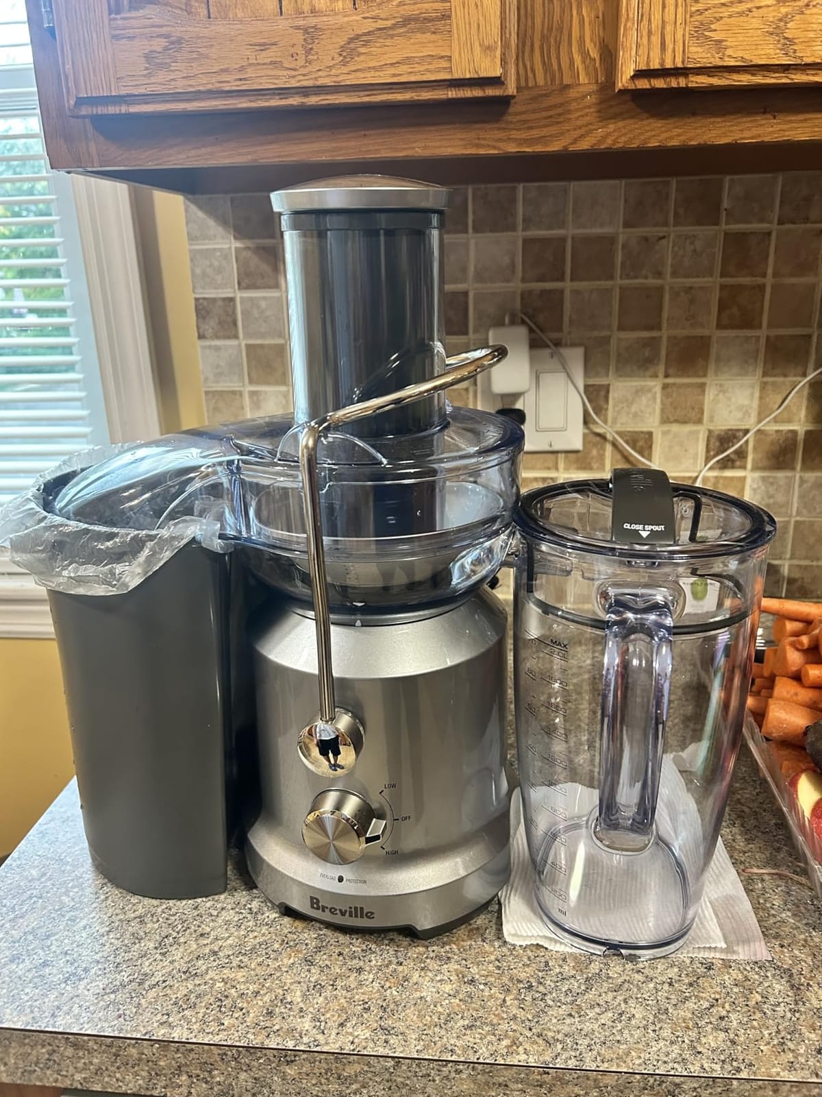 Breville BJE430SIL Juice Fountain Cold, Silver customer photo 1