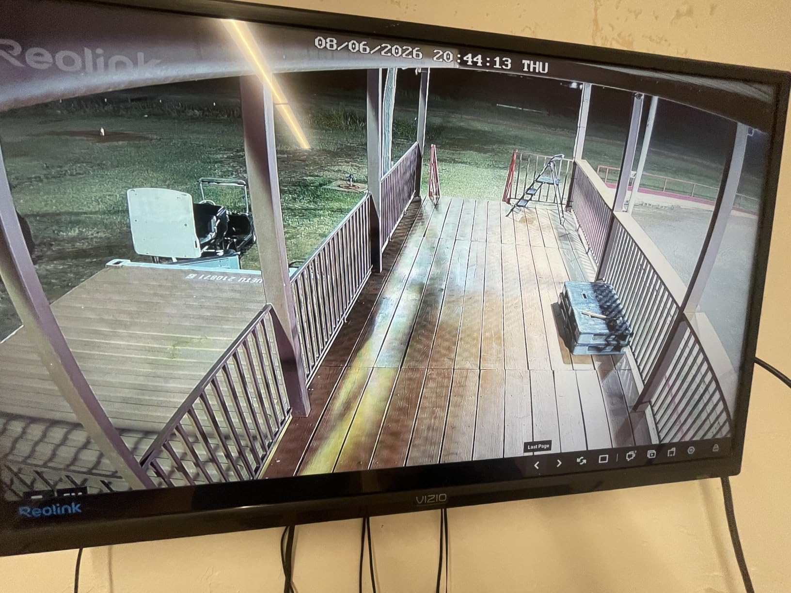 REOLINK 8CH 5MP PoE Security Camera System with 2TB HDD RLK8-410B4-5MP customer photo 2