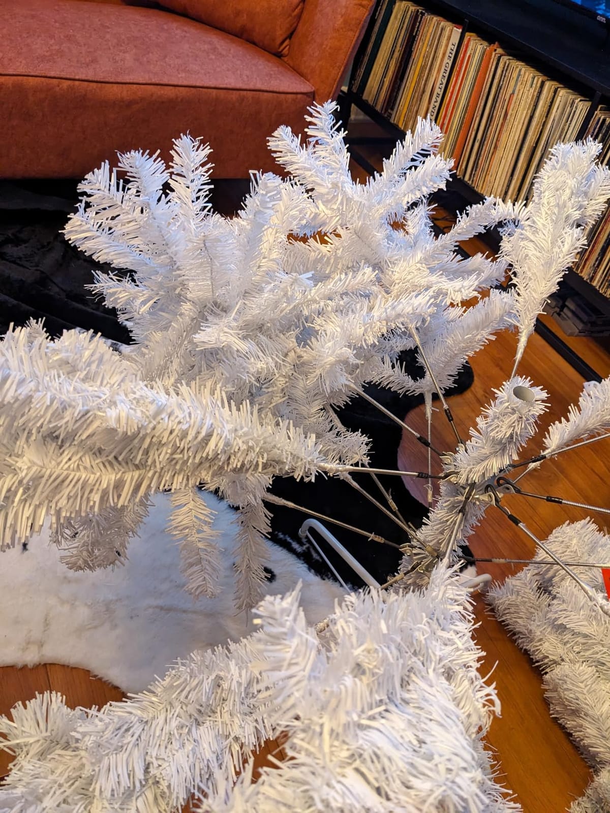 Best Choice Products Artificial Christmas Tree, 6ft Premium Unlit Hinged Design, Dense Branches Realistic Holiday Décor​ w/Easy Assembly, Base customer photo 1