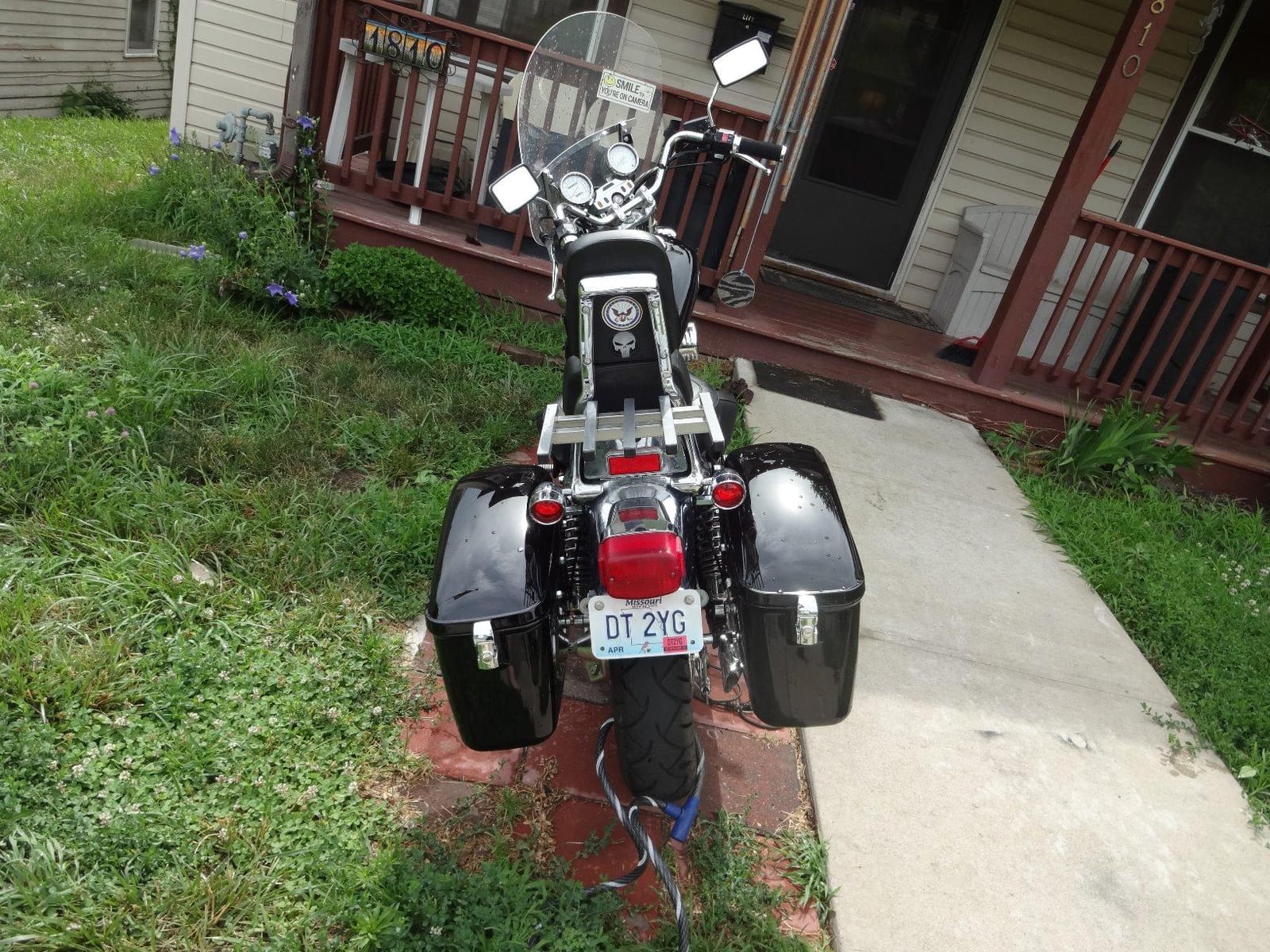 Vivid 60L Hard Saddle Bag Trunk W/brackets Compatible with Harley Honda customer photo 2