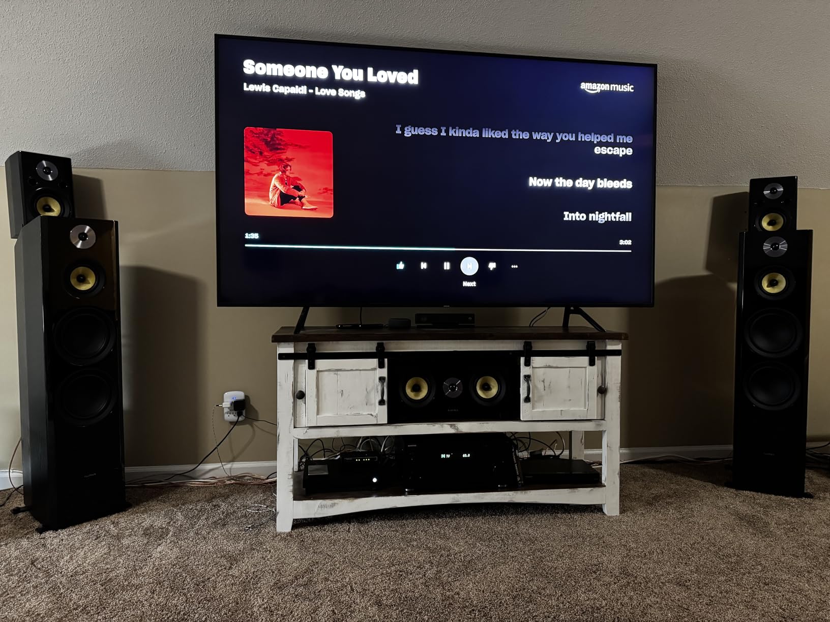 Fluance Signature HiFi 3-Way Floorstanding Tower Speakers with Dual 8