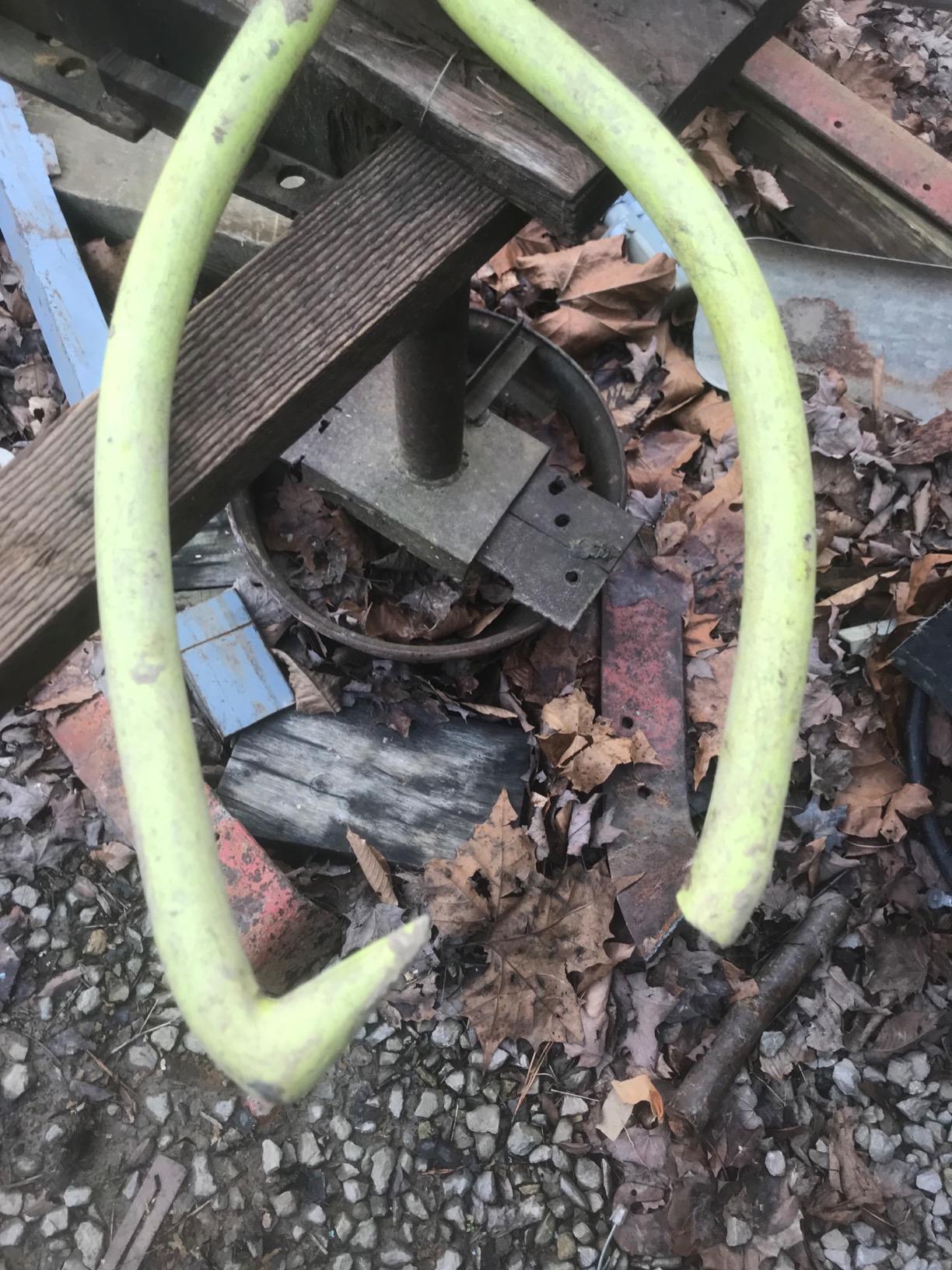 Timber Tuff 16-Inch Lifting and Skidding Tongs, Forged Steel Log Handling Tool with Sharp Teeth and Round Ring for Logging, TMW-14, Green customer photo 2