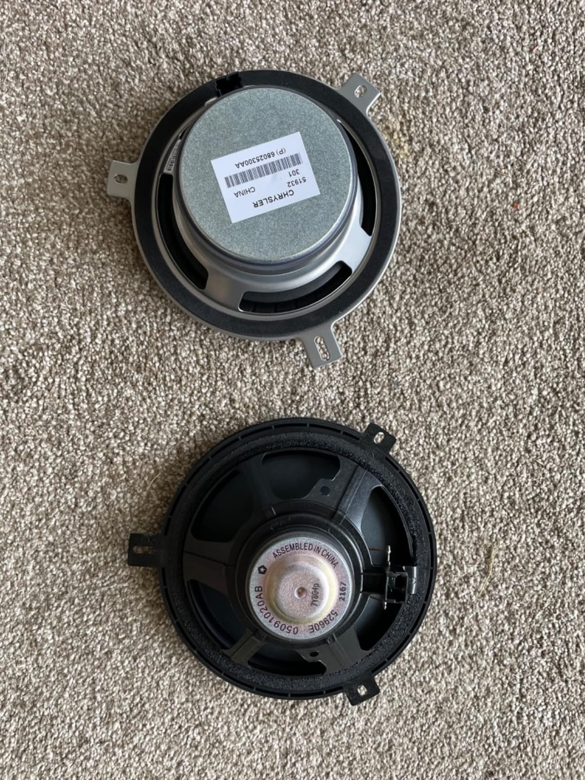 Chrysler Jeep Dodge 6.5inch Kicker Speaker Upgrade Set of 4 Mopar OEM customer photo 1