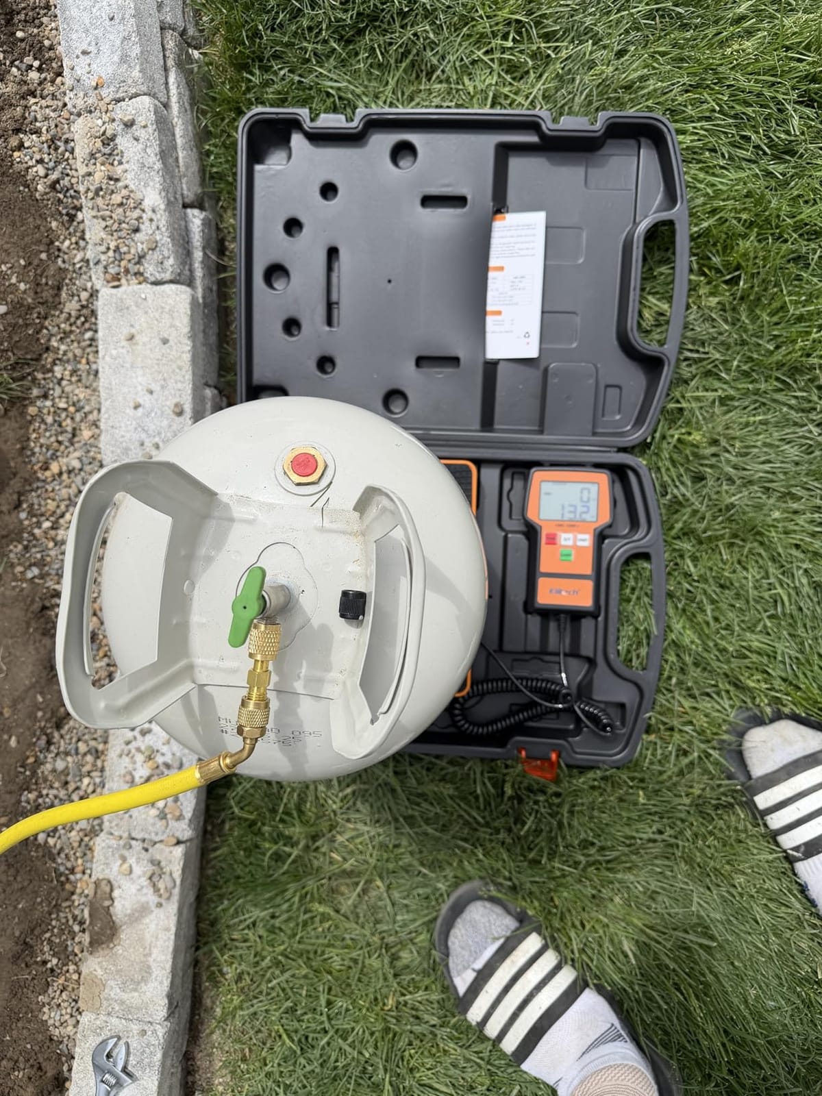 Elitech Refrigerant Scale 110 lbs, HVAC Scale with LB+OZ Display, LMC-100F+ customer photo 1