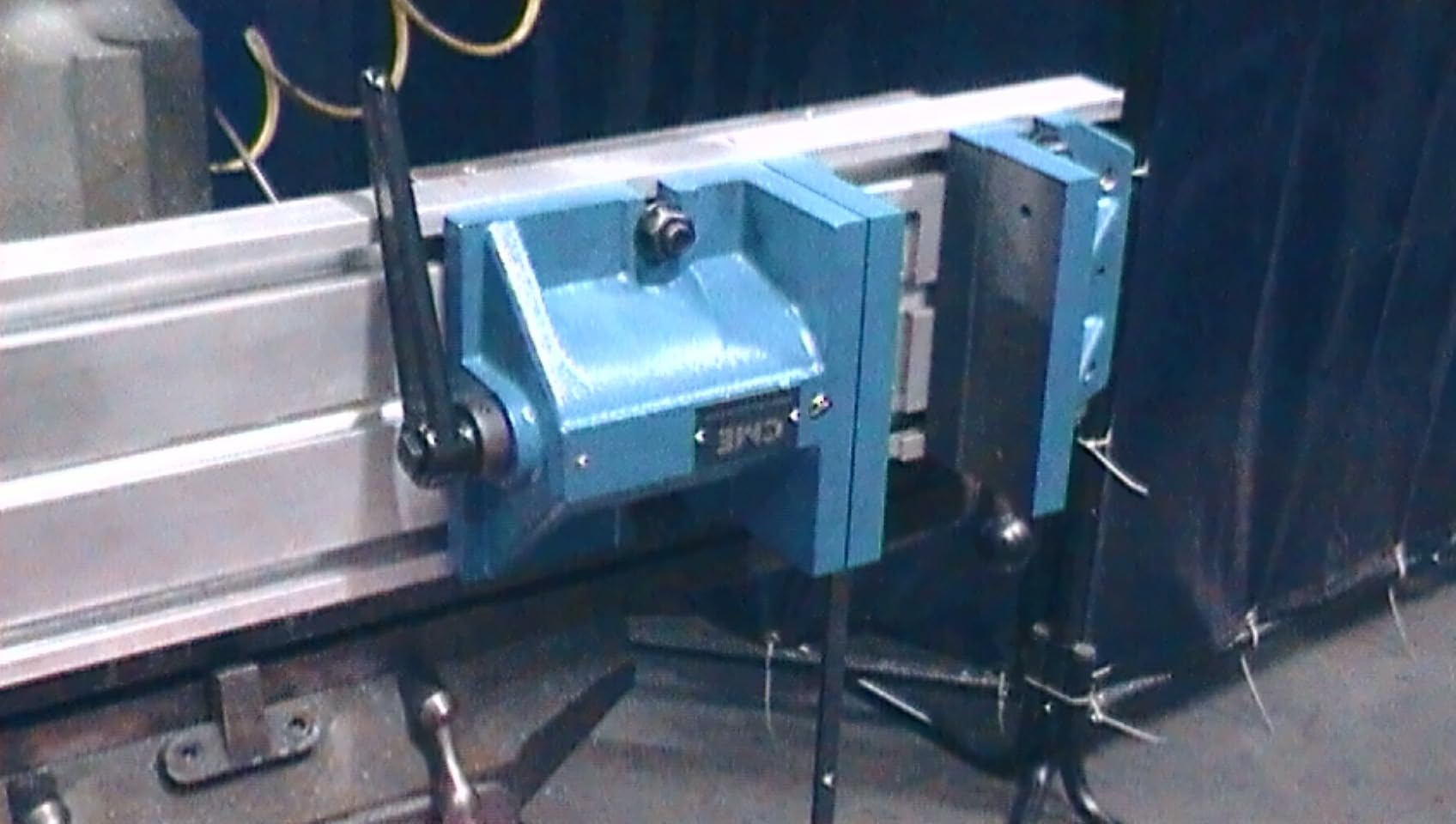 CME Separated 2-Piece Milling Vise, 8